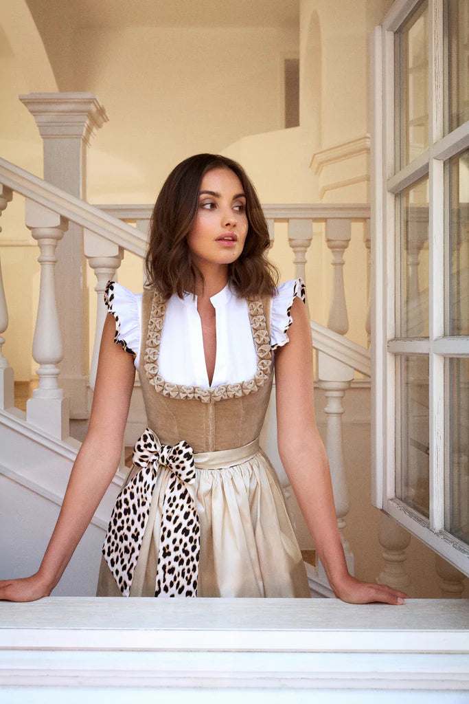 Dirndl Luca	