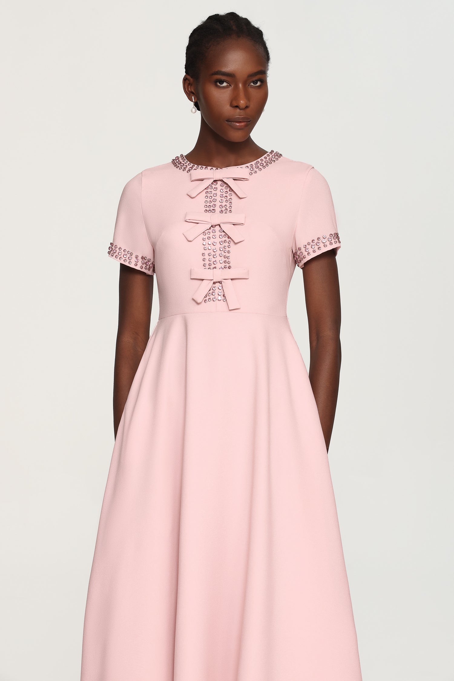 Xerca Short Sleeve Diamond Bow Maxi Dress