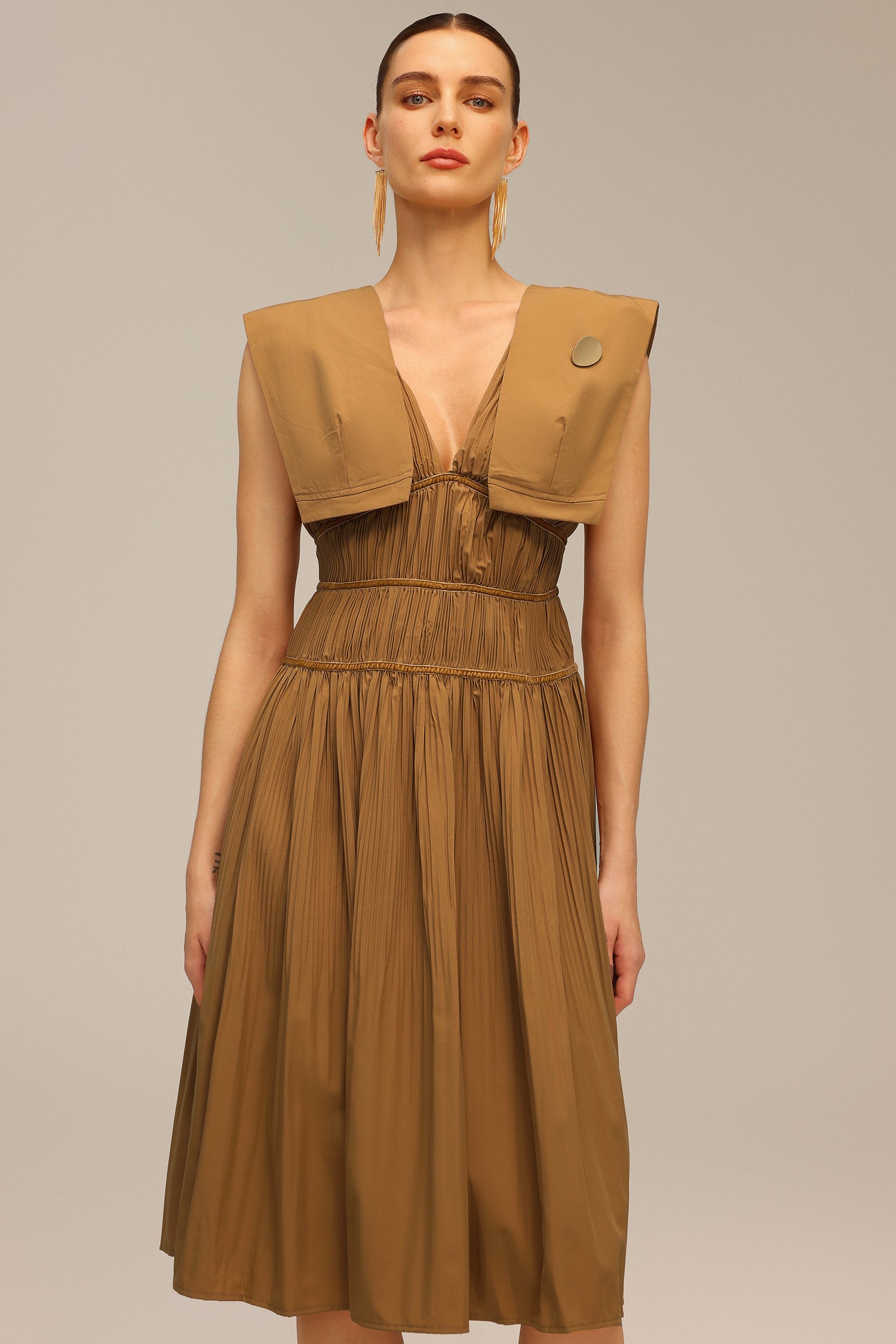 Tiza V-Neck Sleeveless Midi Dress