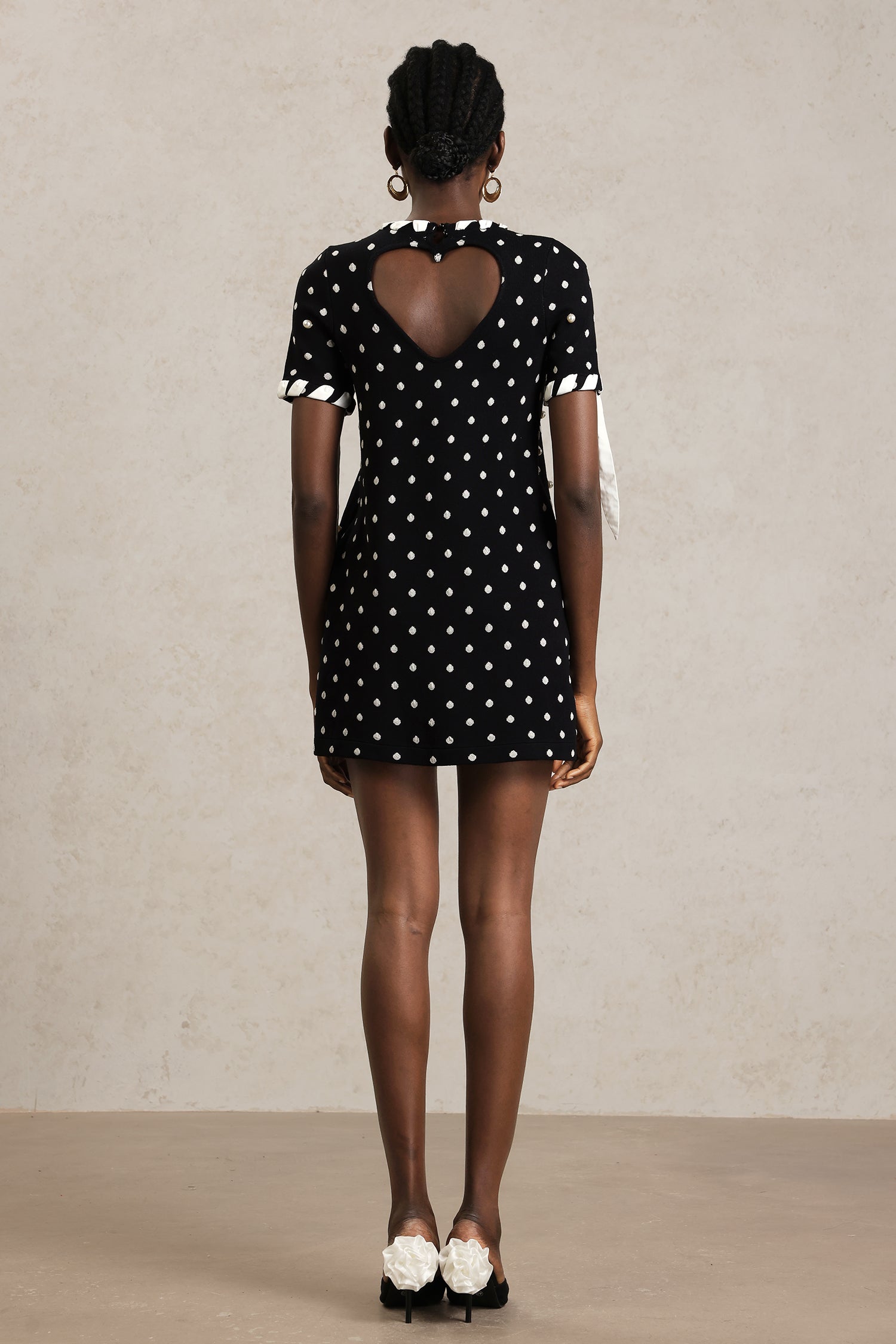 Falae Round Neck Short Sleeves Dot Printed Mini Dress