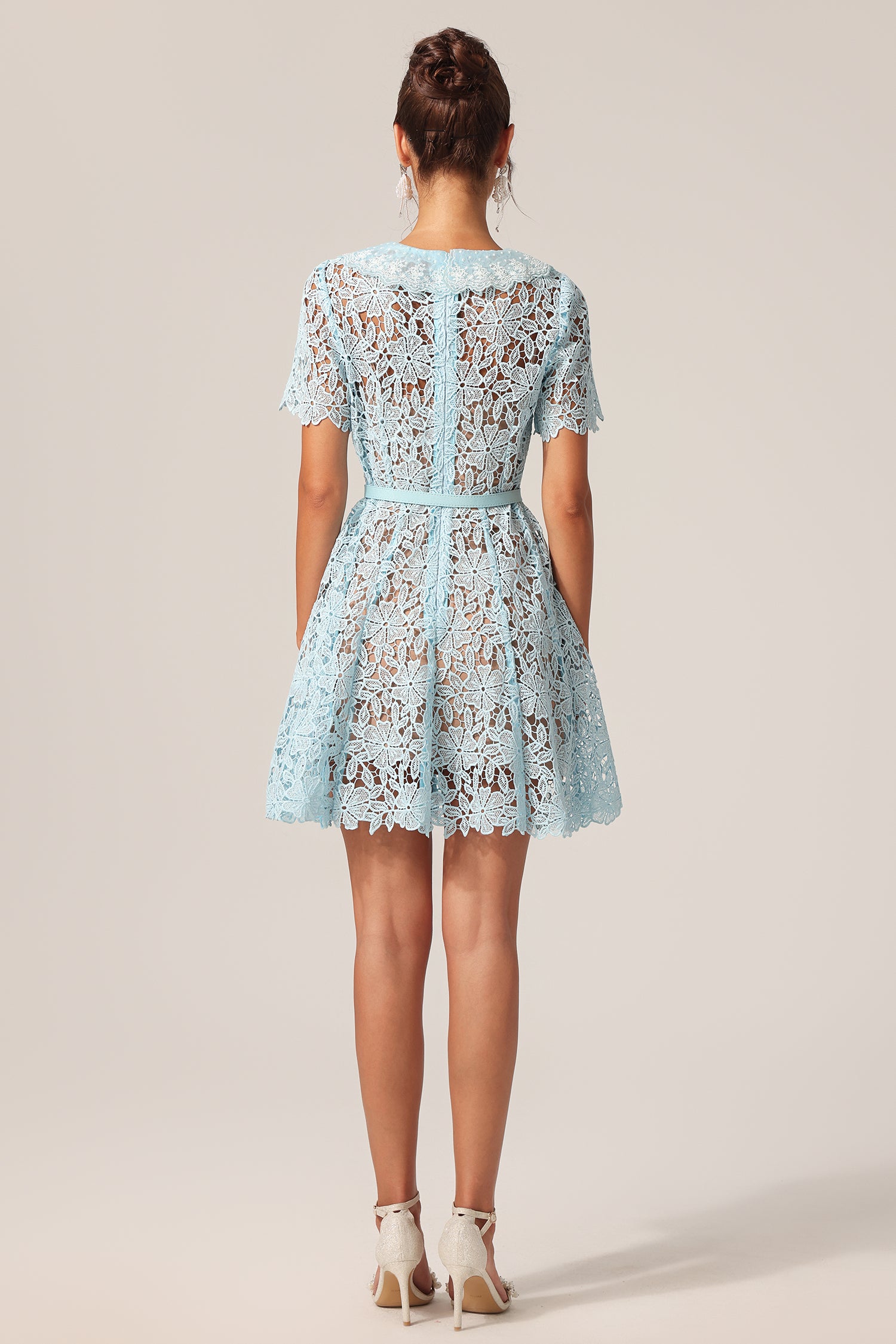 Uerzay Short Sleeves Flowers Lace Mini Dress