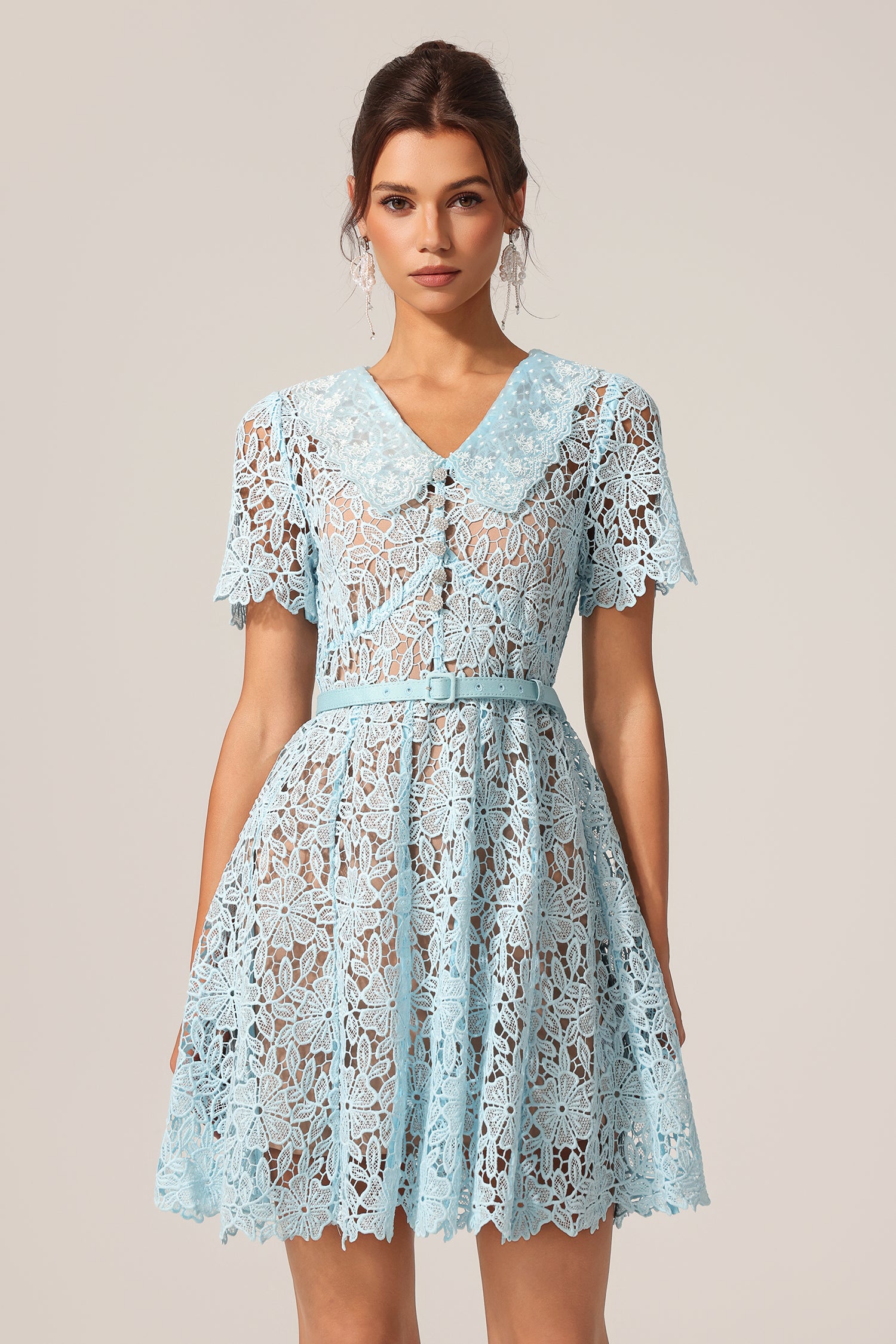 Uerzay Short Sleeves Flowers Lace Mini Dress