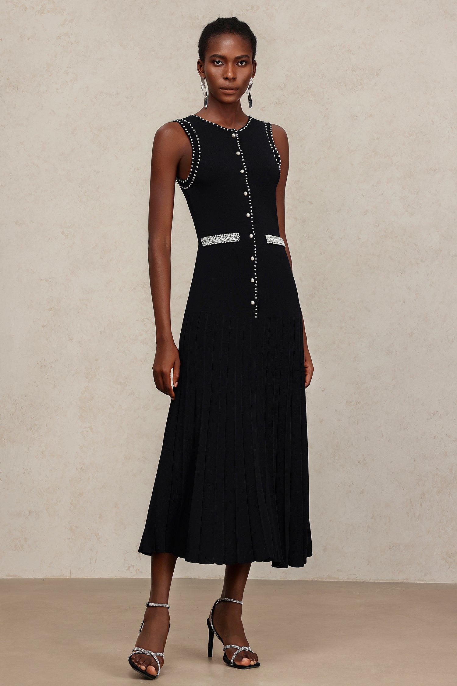 Evey Round Neck Sleeveless Pearl Maxi Dress