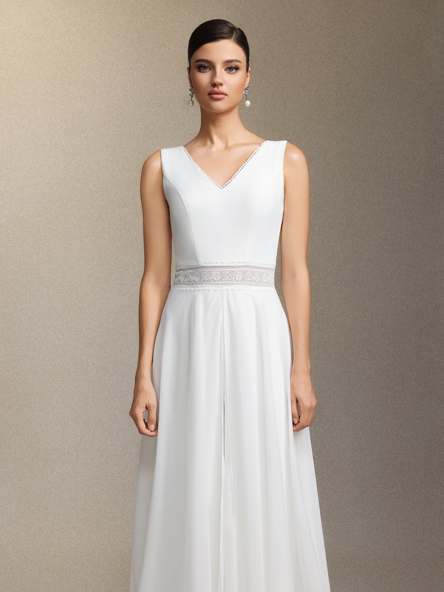 Trinvilla Deep V-neck sleeveless high-waisted maxi jumpsuit