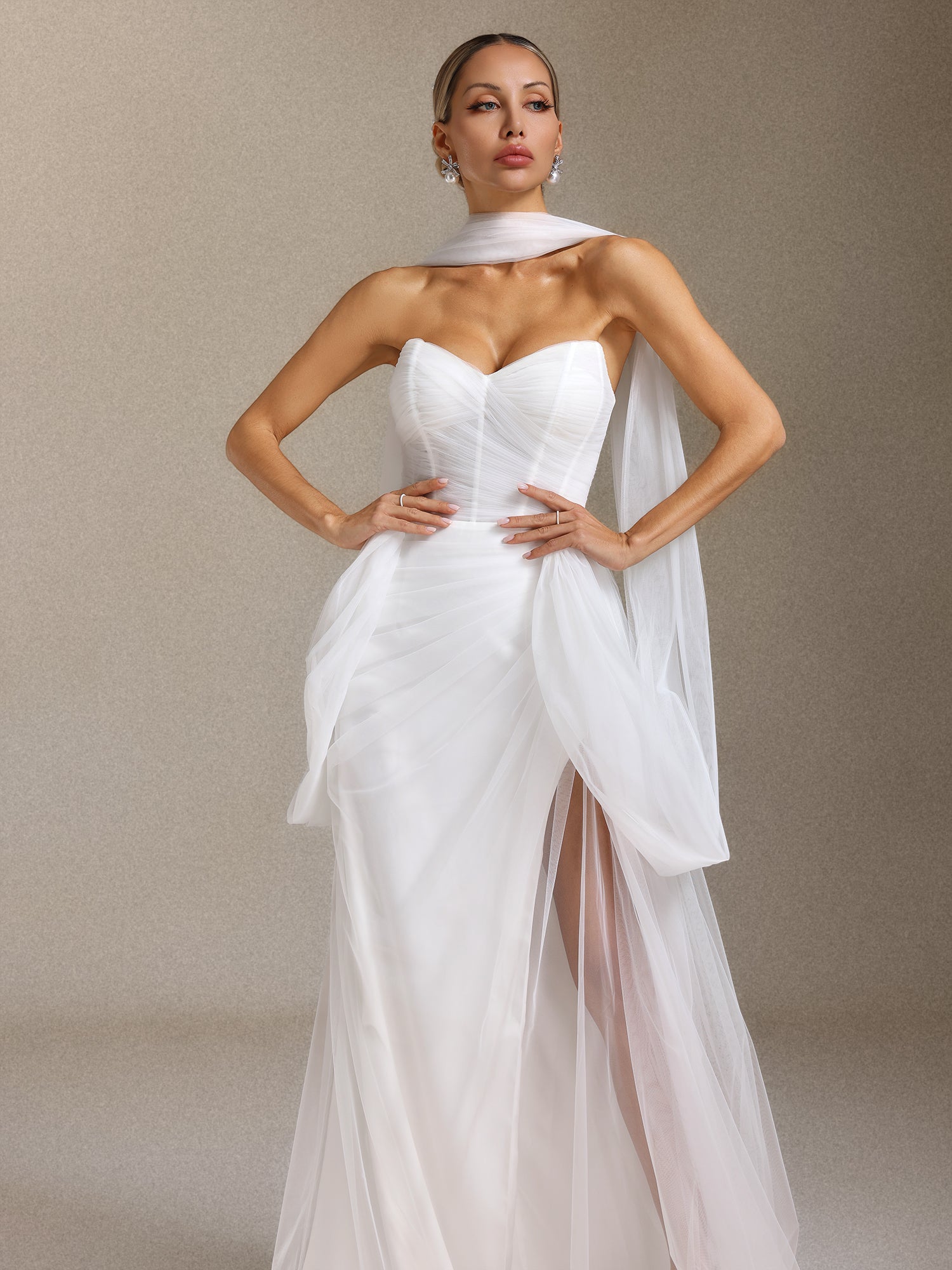 Vanessa Pleated light gauze fishbone strapless maix wedding dress
