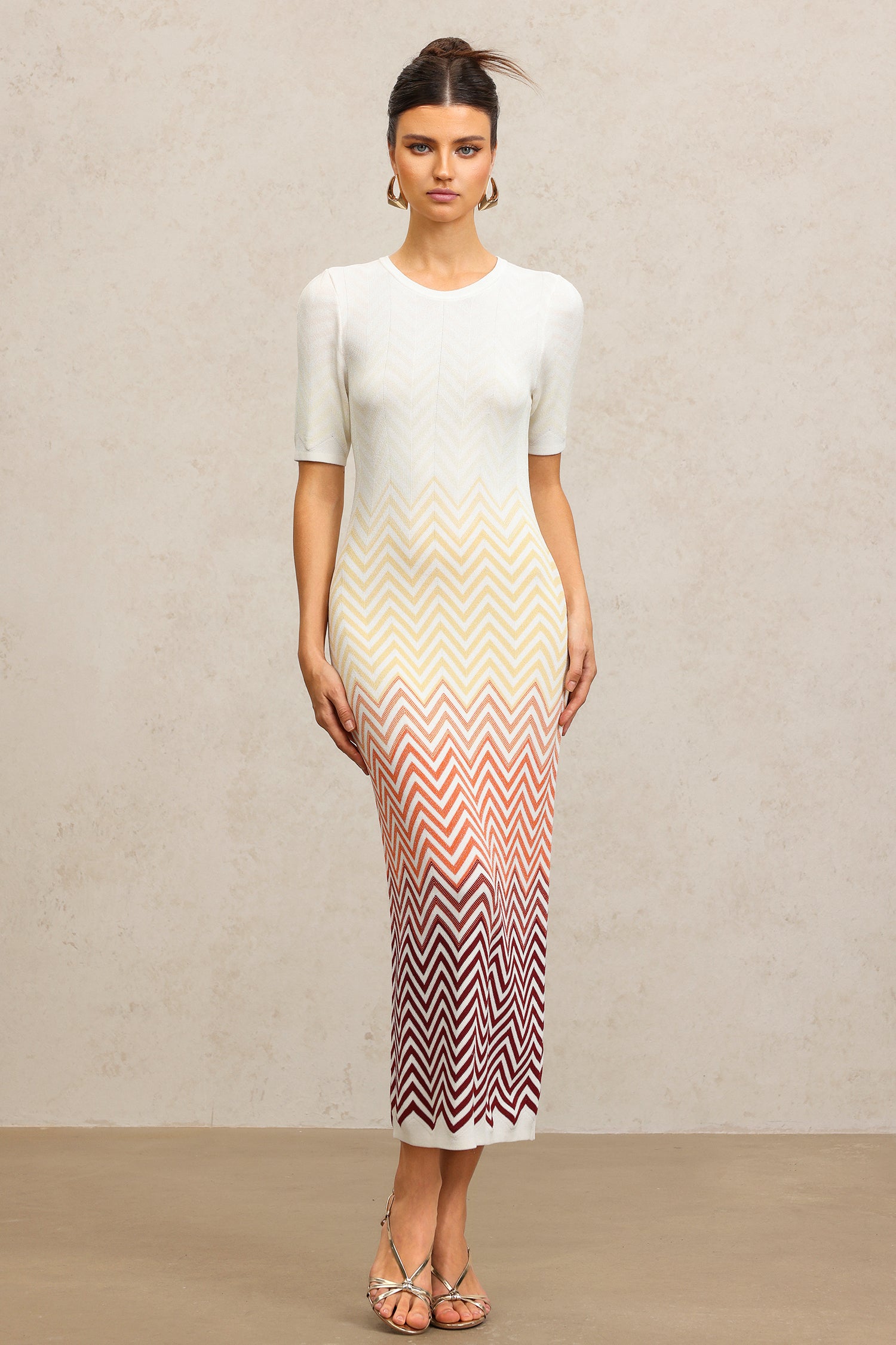 Viney Round Neck Short Sleeves Midi Dress