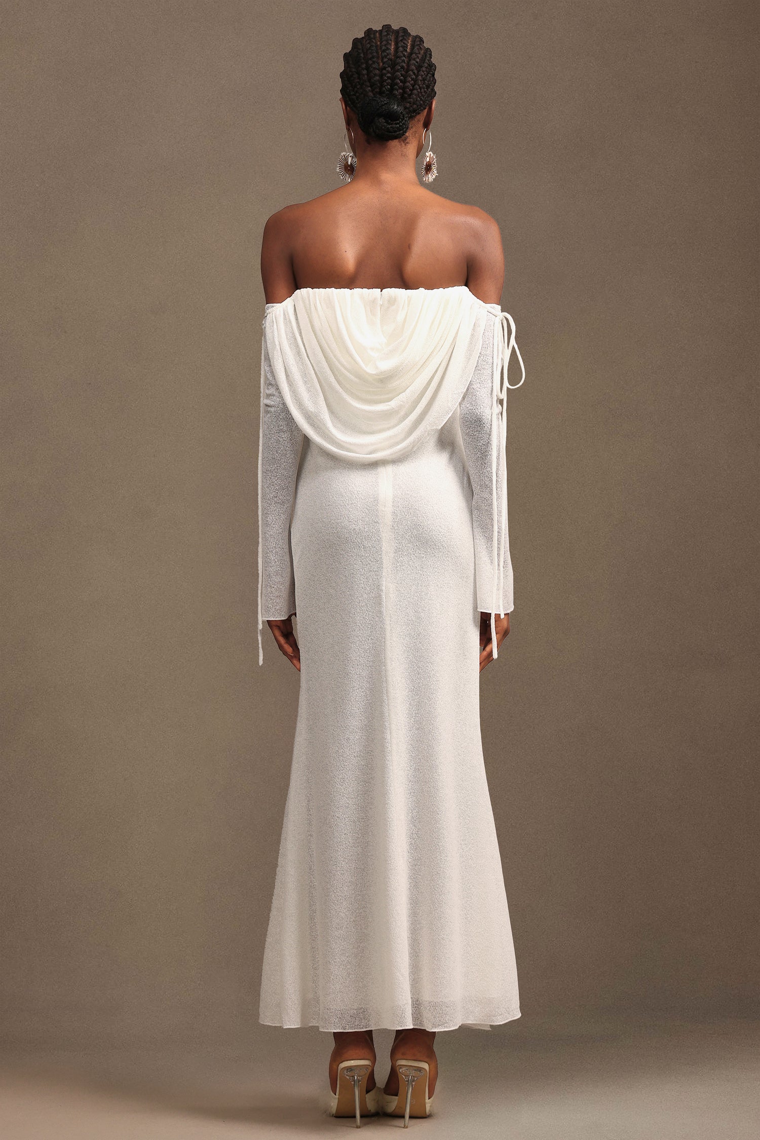 Tahoe Elegant Contour Off-The-Shoulder Long Sleeve Knit Maxi Dress