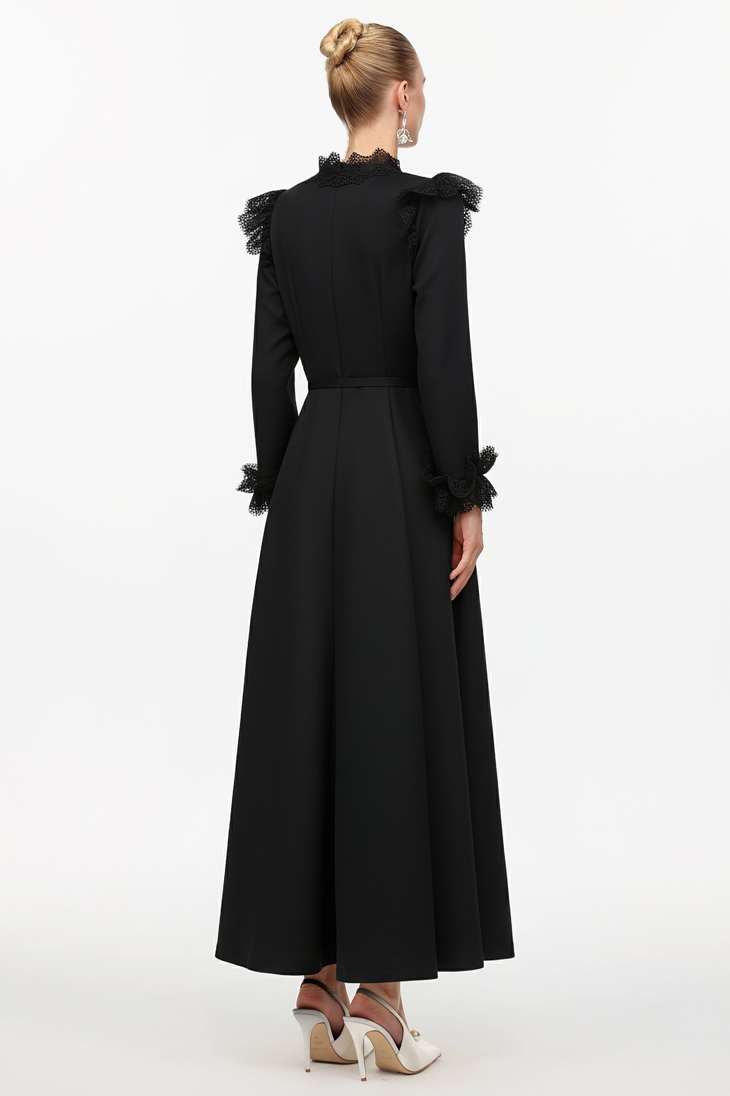 Eudora Romantic Flowy Long Sleeve Lace Woven Black Maxi Dress