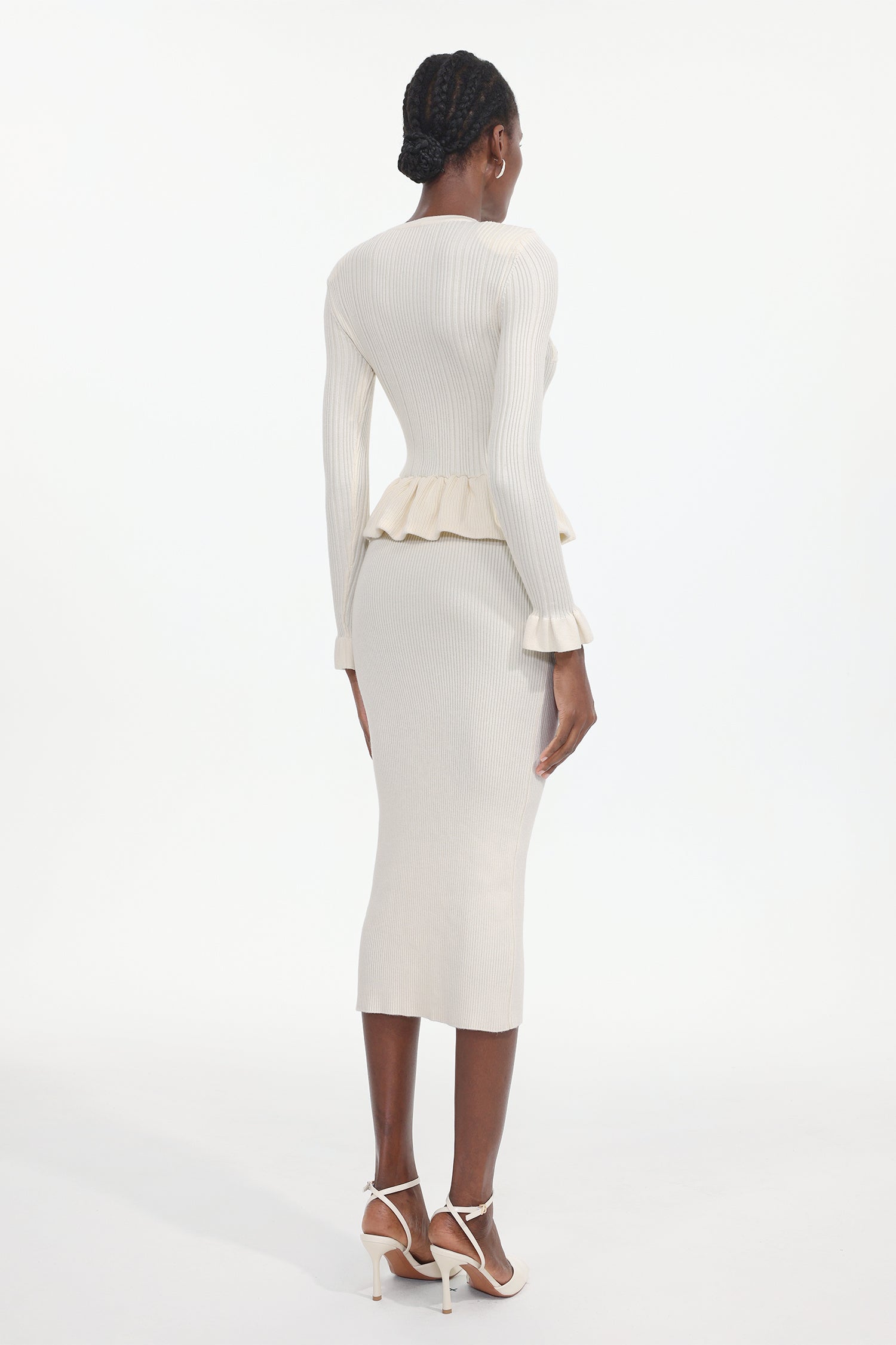 Ninon Elegant Contour Long Sleeve Knit Midi Dress