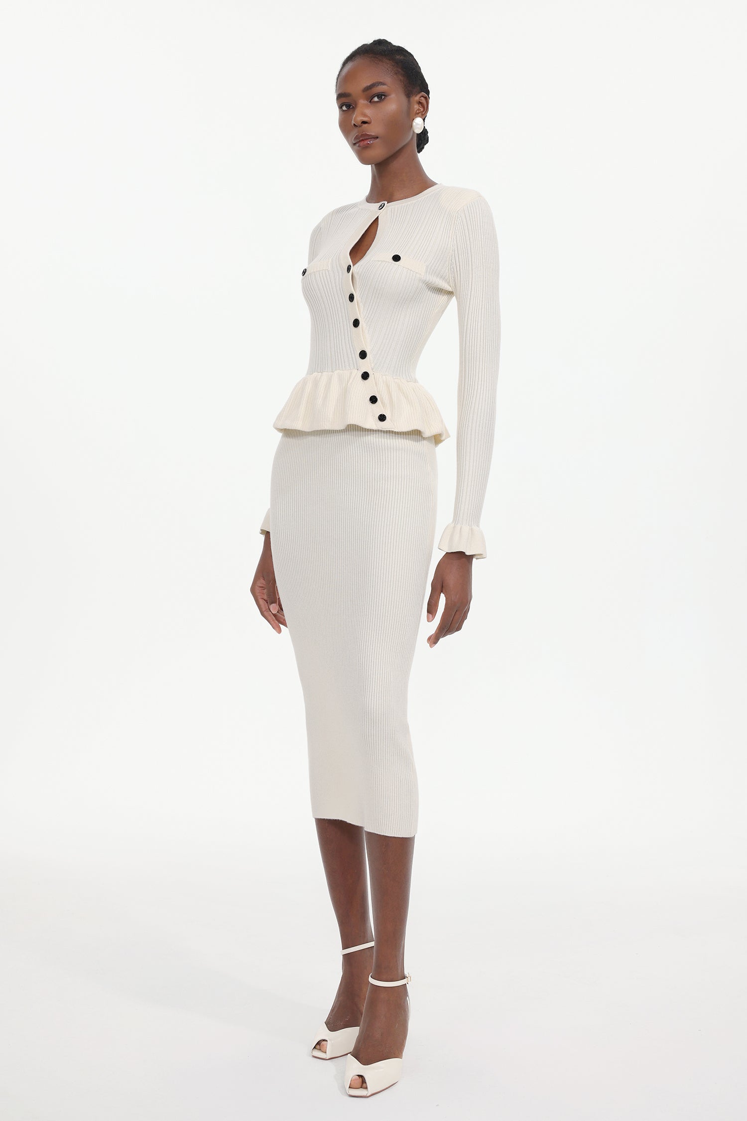 Ninon Elegant Contour Long Sleeve Knit Midi Dress