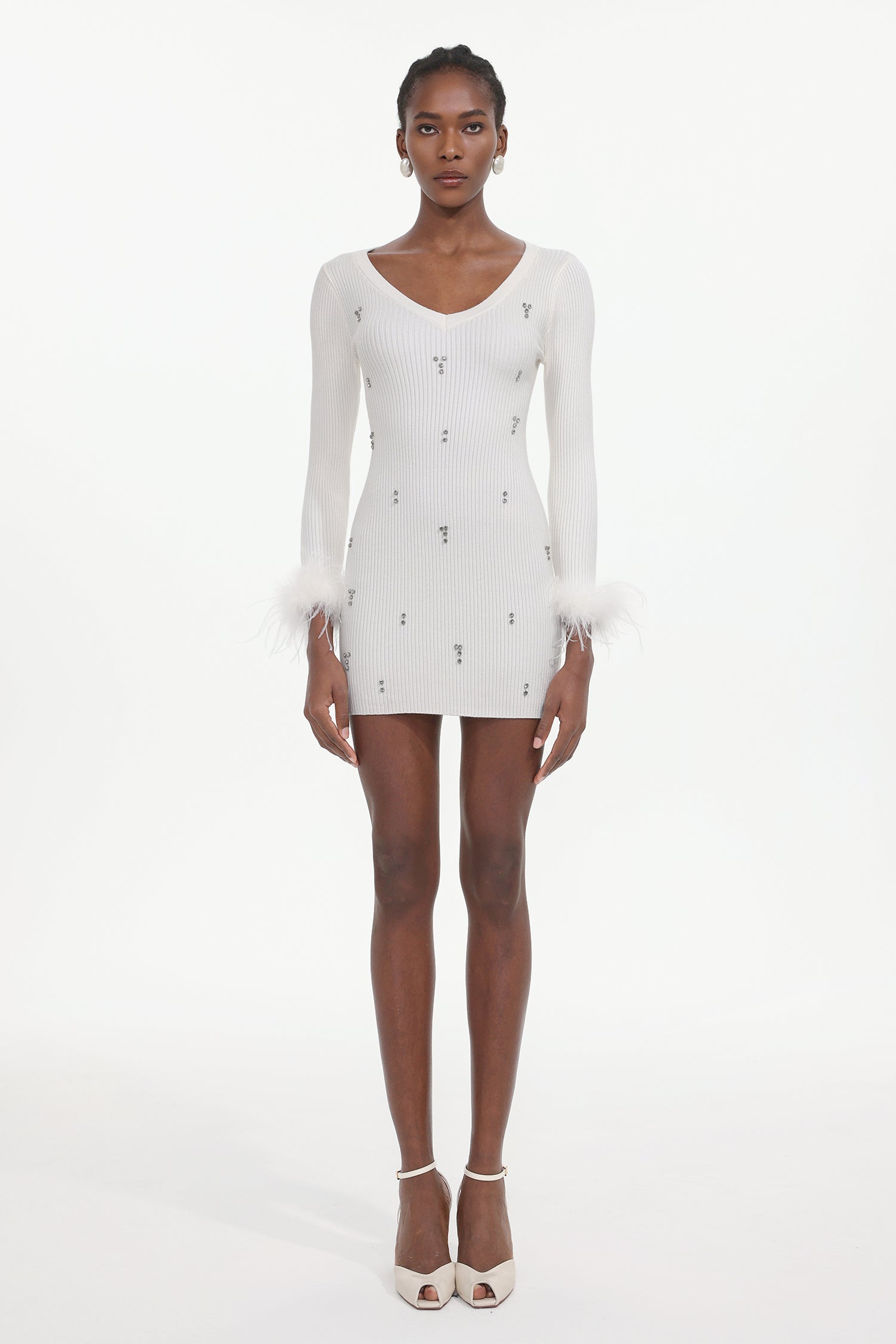 Moua Elegant Contour Long Sleeve Rhinestone Feather Knit White Mini Dress