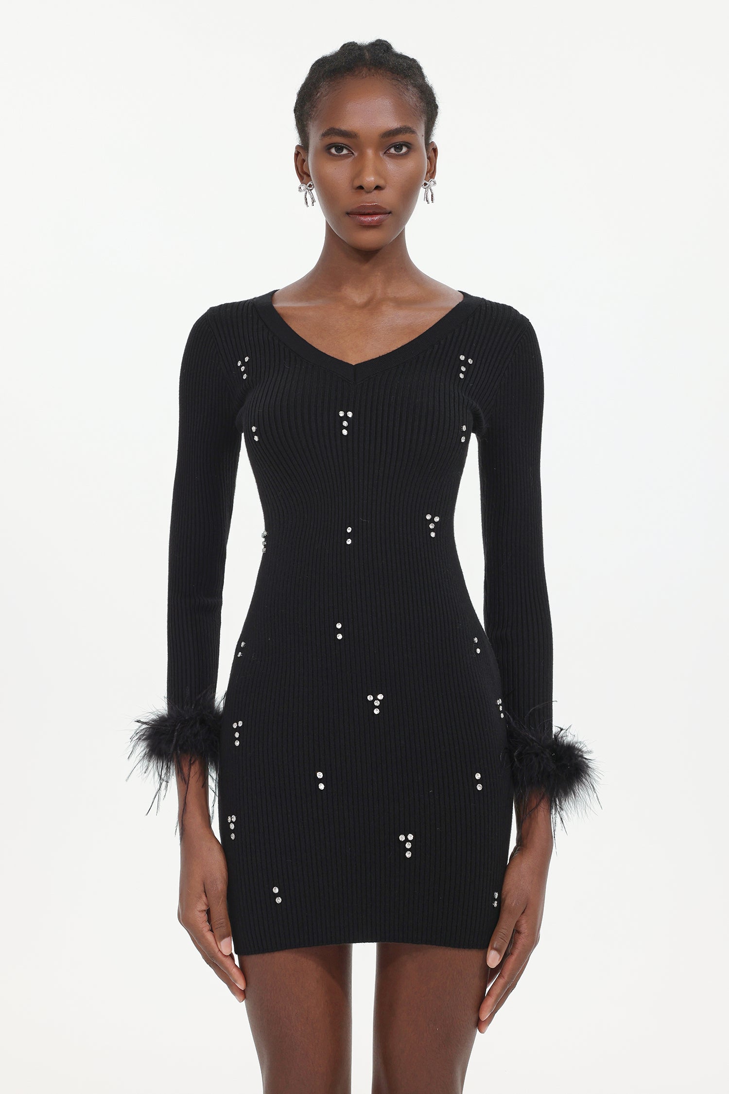 Moua Elegant Contour  Long Sleeve Rhinestone Feather Knit Black Mini Dress