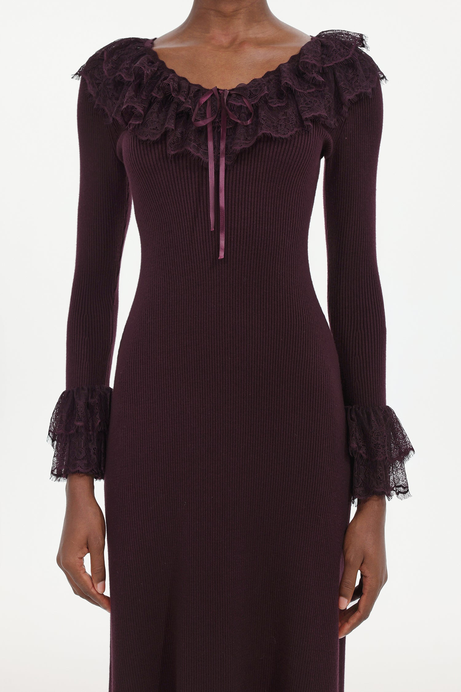 Darja Romantic Flowy Long Sleeve Lace Knit Midi Dress