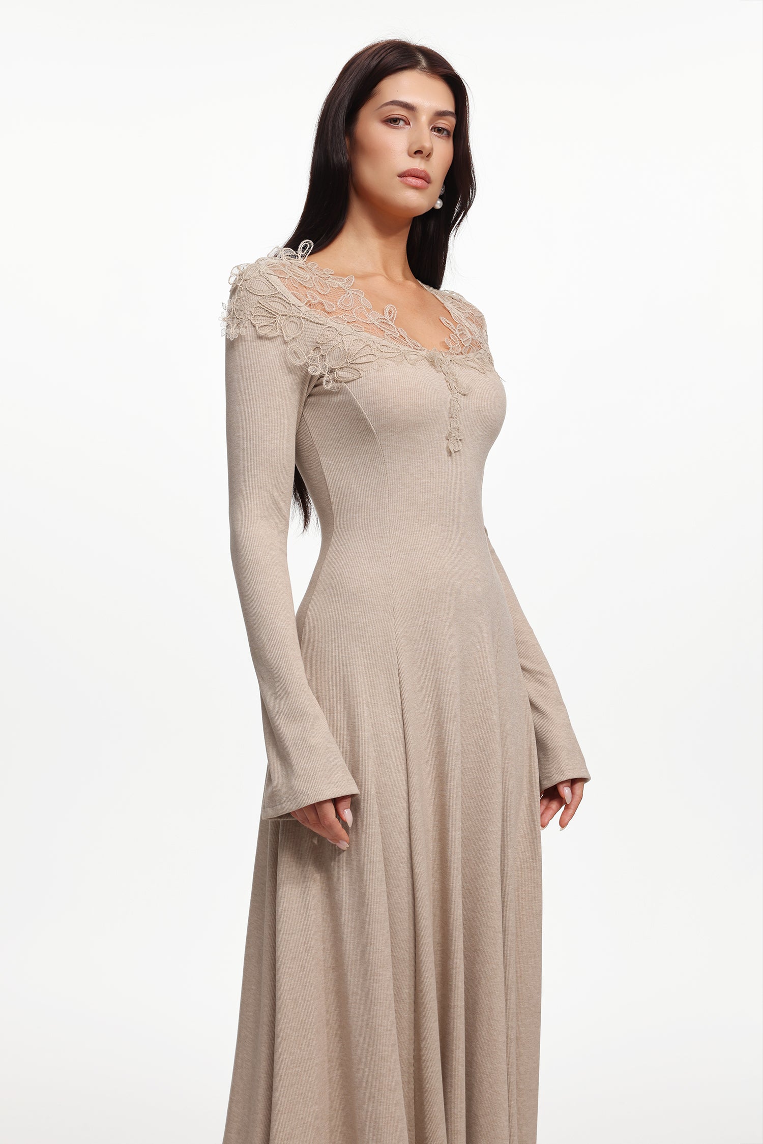 Nivia Vintage Contour Off Shoulder Long Sleeve Floral Knit Maxi Dress