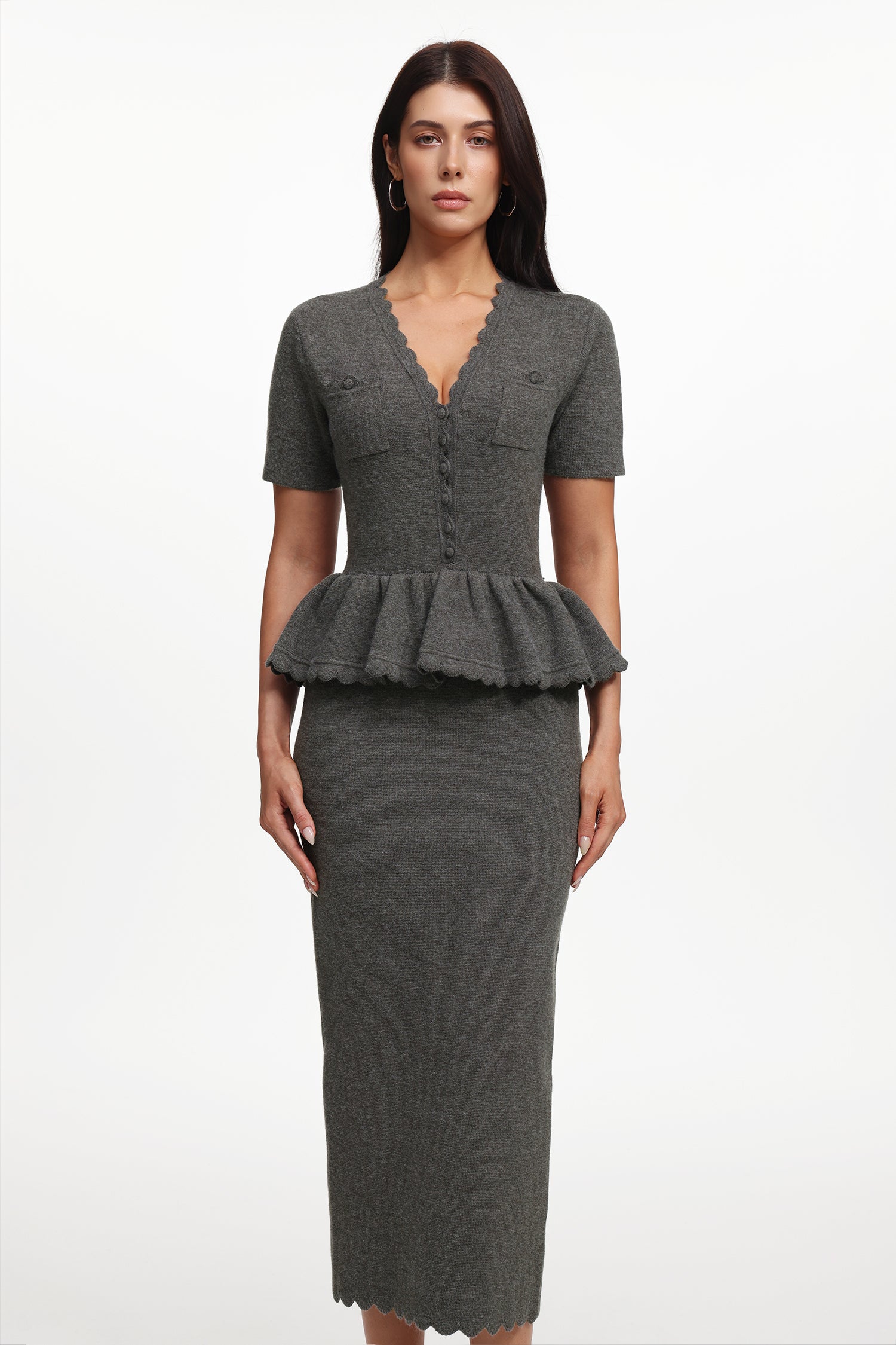 Hiata Elegant Contour V Neck Short Sleeve Ruffle Knit Maxi Dress