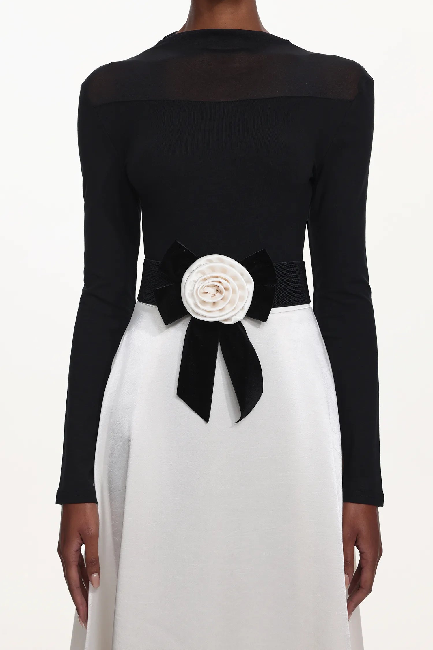 Heloise Elegant Contour Long Sleeve Contrast Floral Maxi Dress