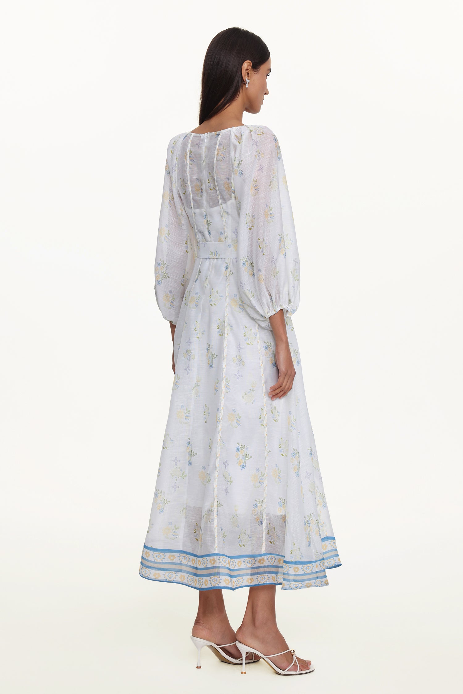 Jinx Resort Flowy V Neck Long Sleeve Floral Print Woven Maxi Dress	