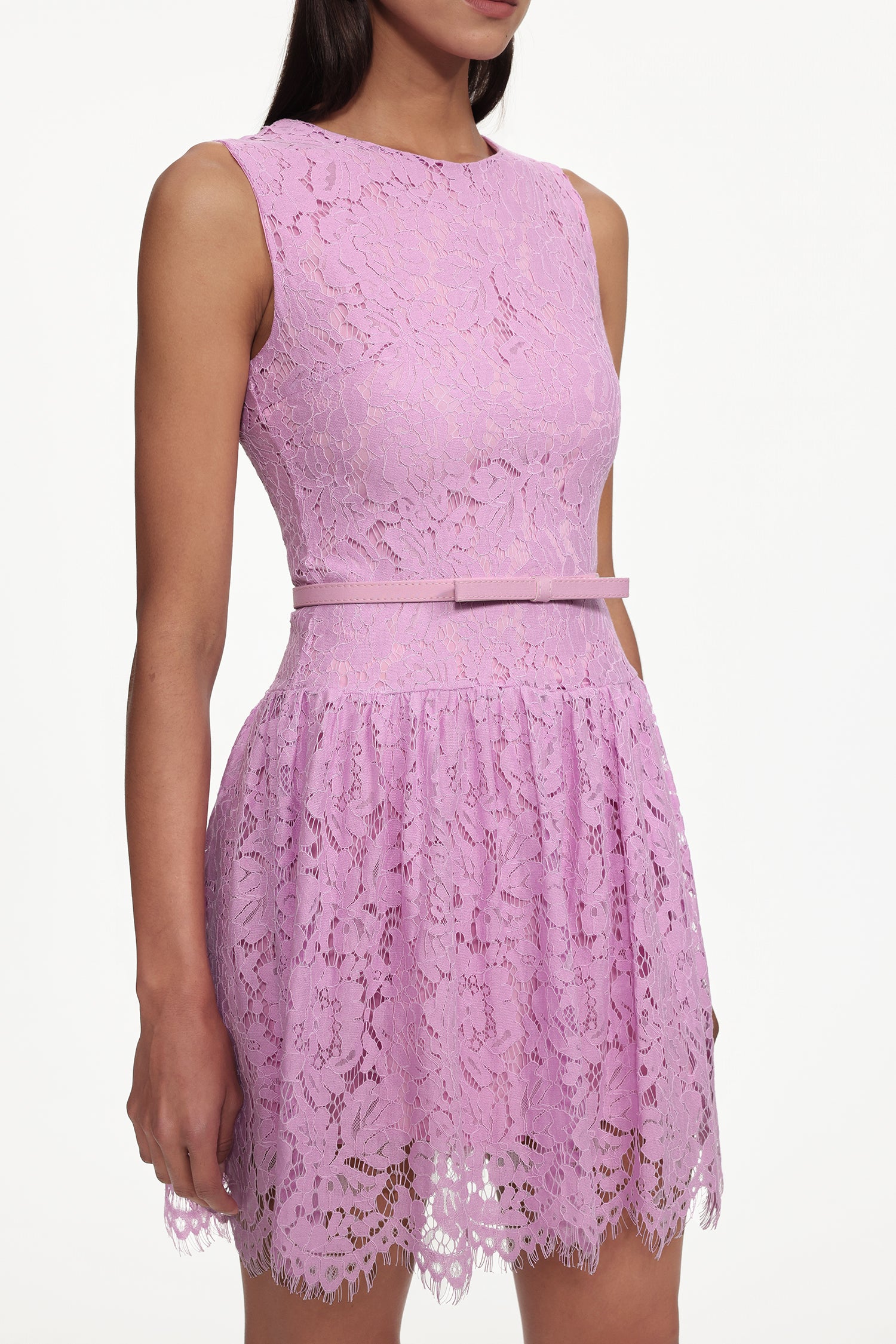 Liara Classic Tailored Round Neck Sleeveless Floral Lace Mini Dress	