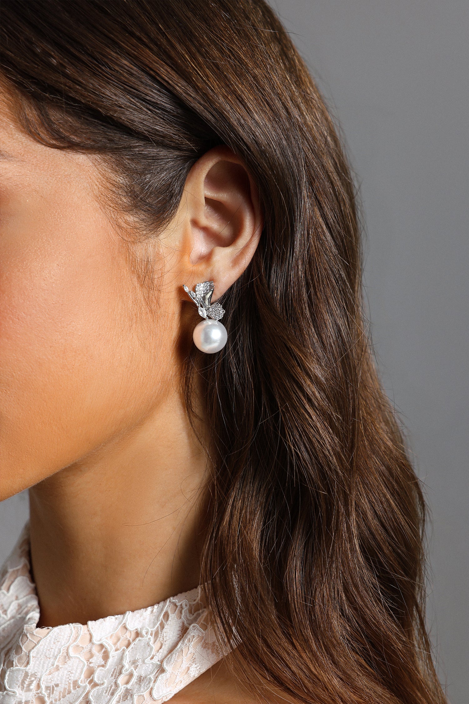 Forina Butterfly Pearl Diamond Earrings	