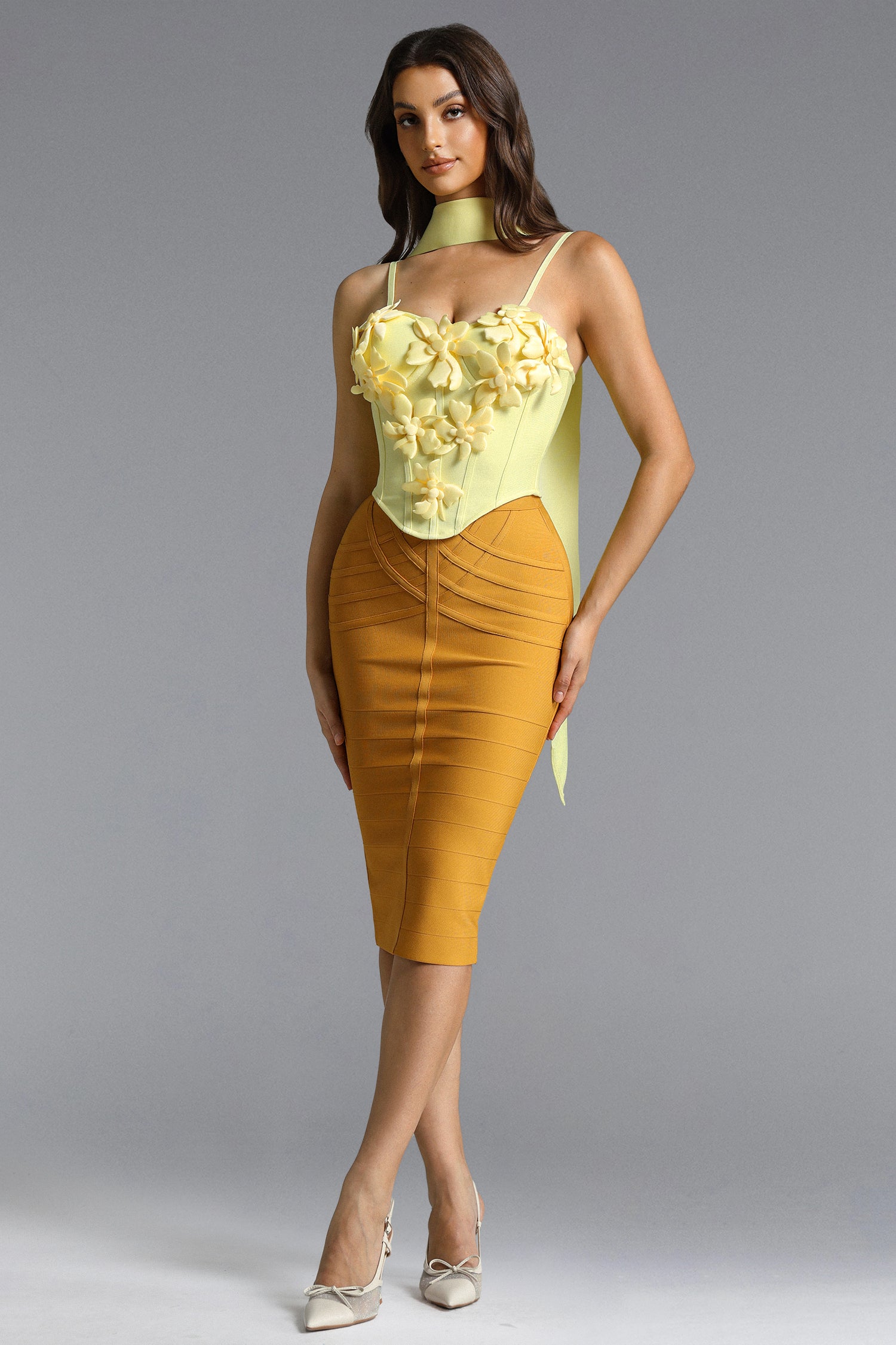 Sada Sexy Contour Flower Ribbon Bandage Top	