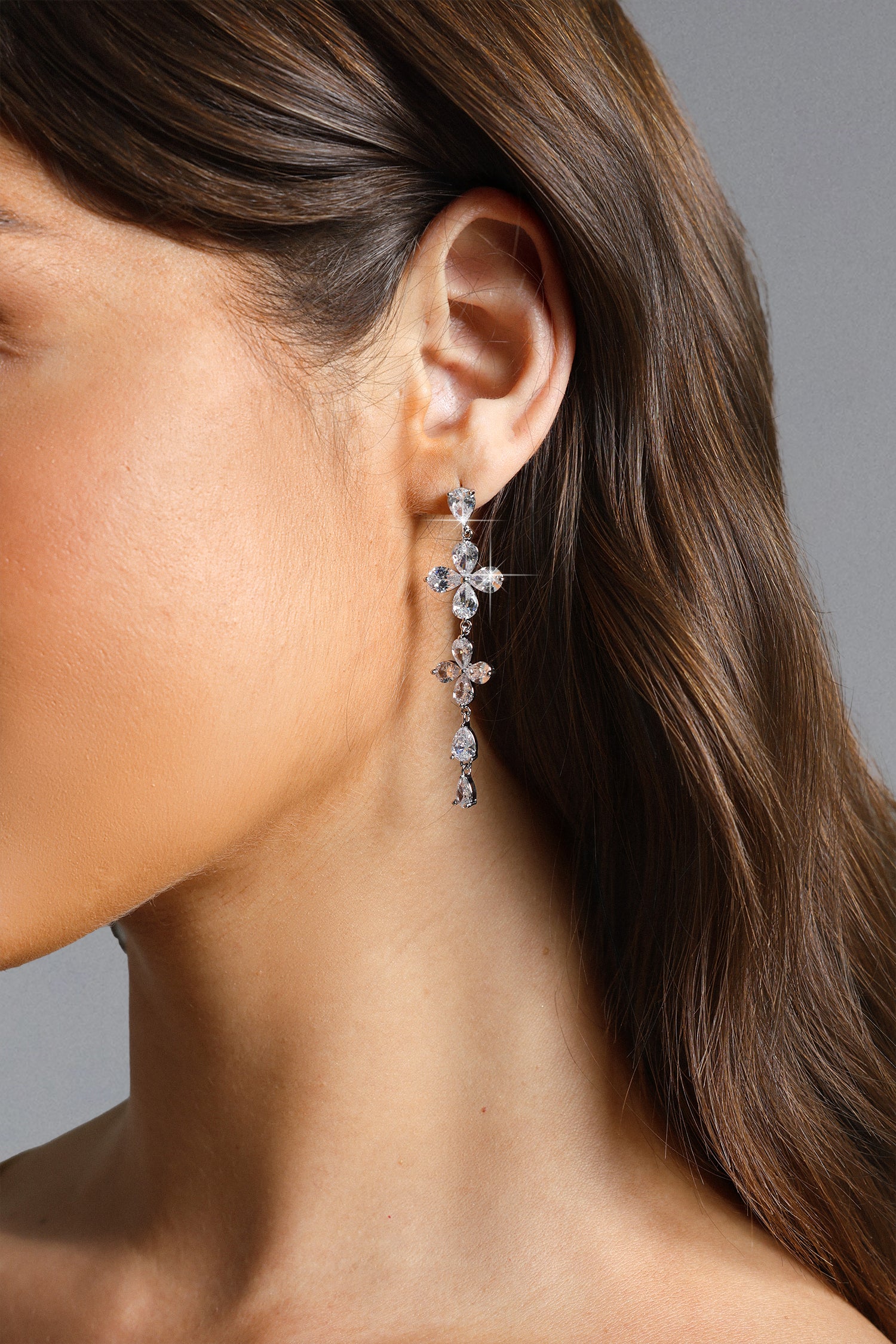 Yako Flower Diamond Drop Earrings	