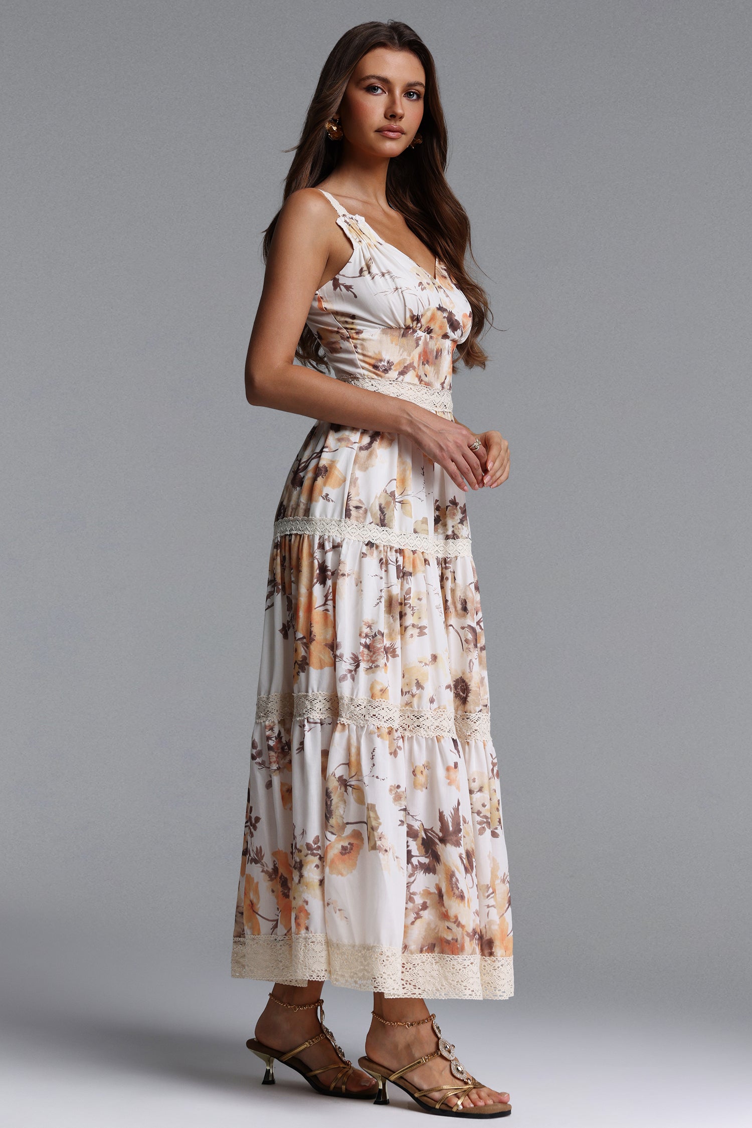 Lucica Resort Flowy Sleeveless Floral Print Woven Maxi Dress	
