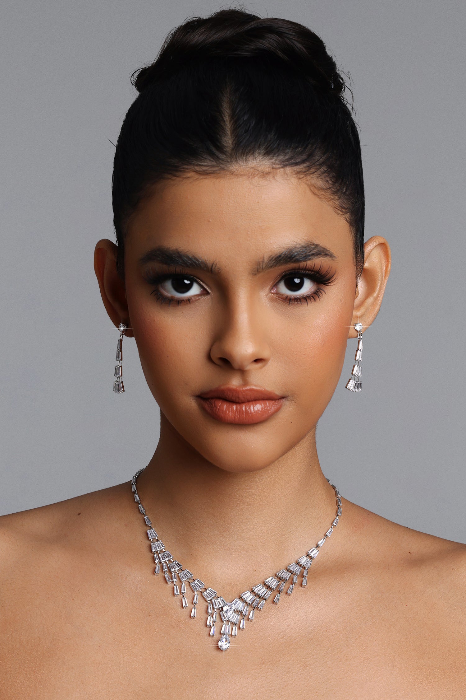 Mensa Baguette Crystal Fringe Necklace Earrings Set	