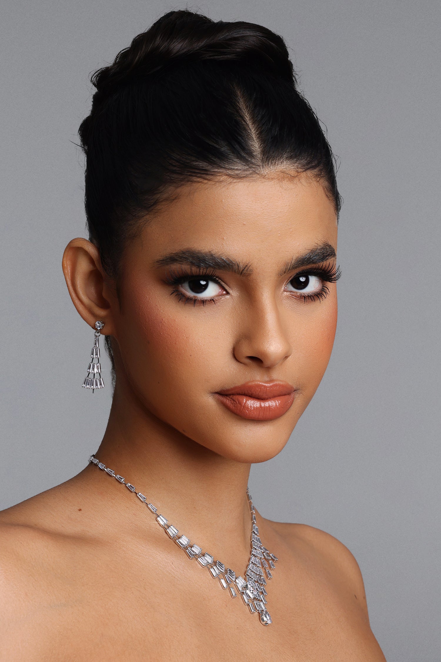 Mensa Baguette Crystal Fringe Necklace Earrings Set	
