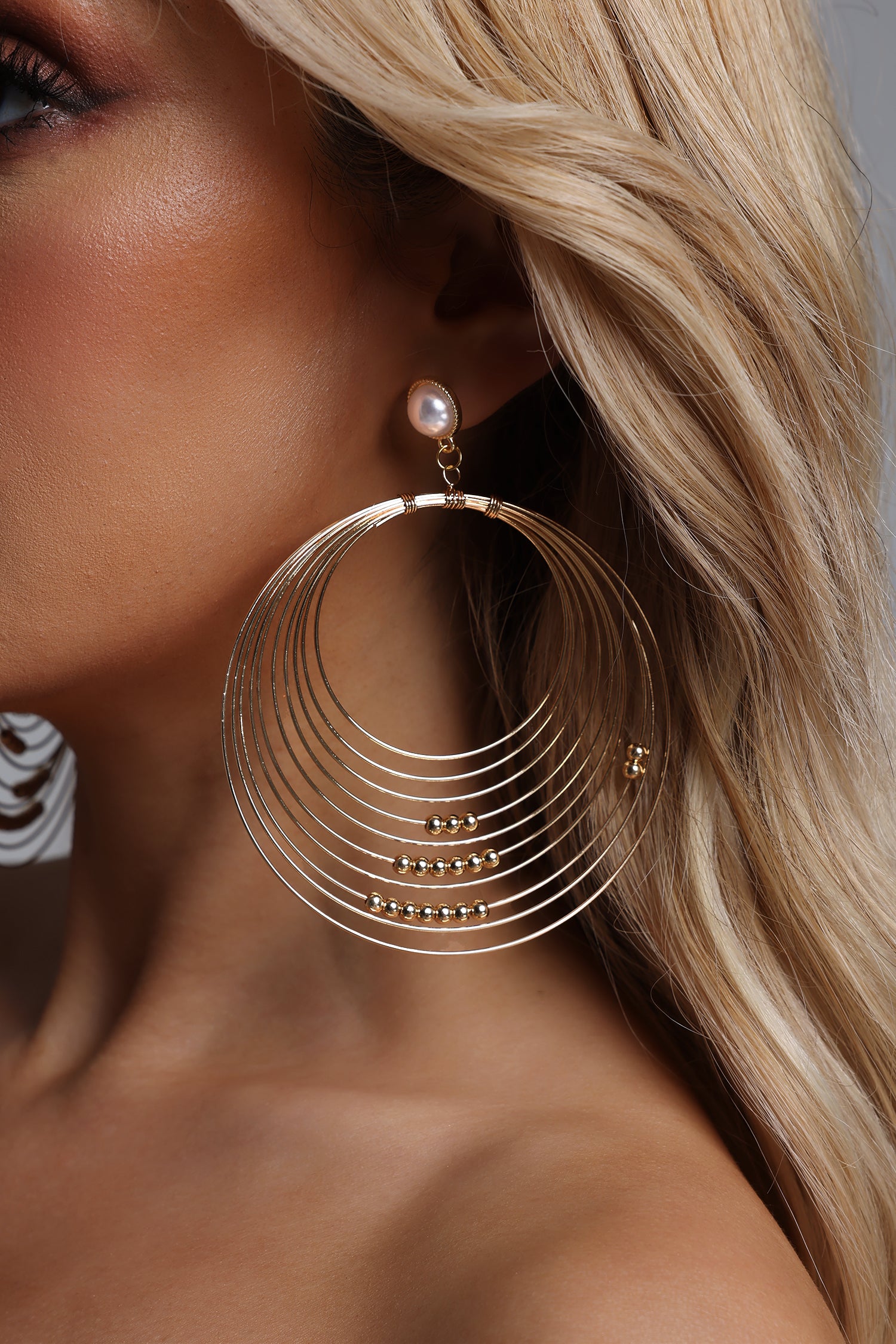 Eero Multi Layer Metal Drop Earrings	