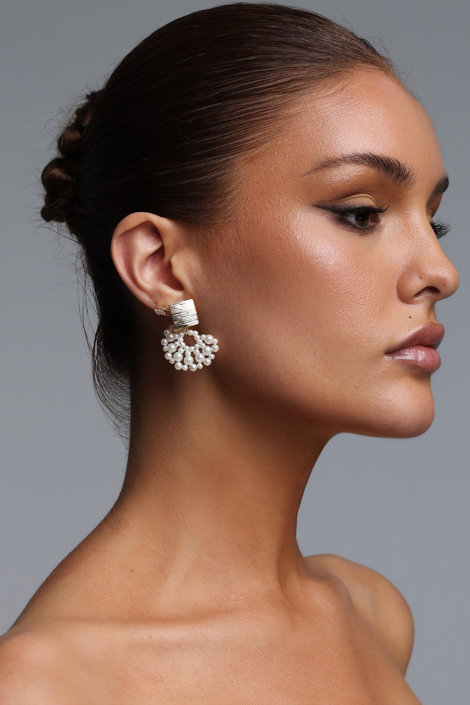 Nikola Brushed Square Hollow Pearl Fan-Shaped Earrings	