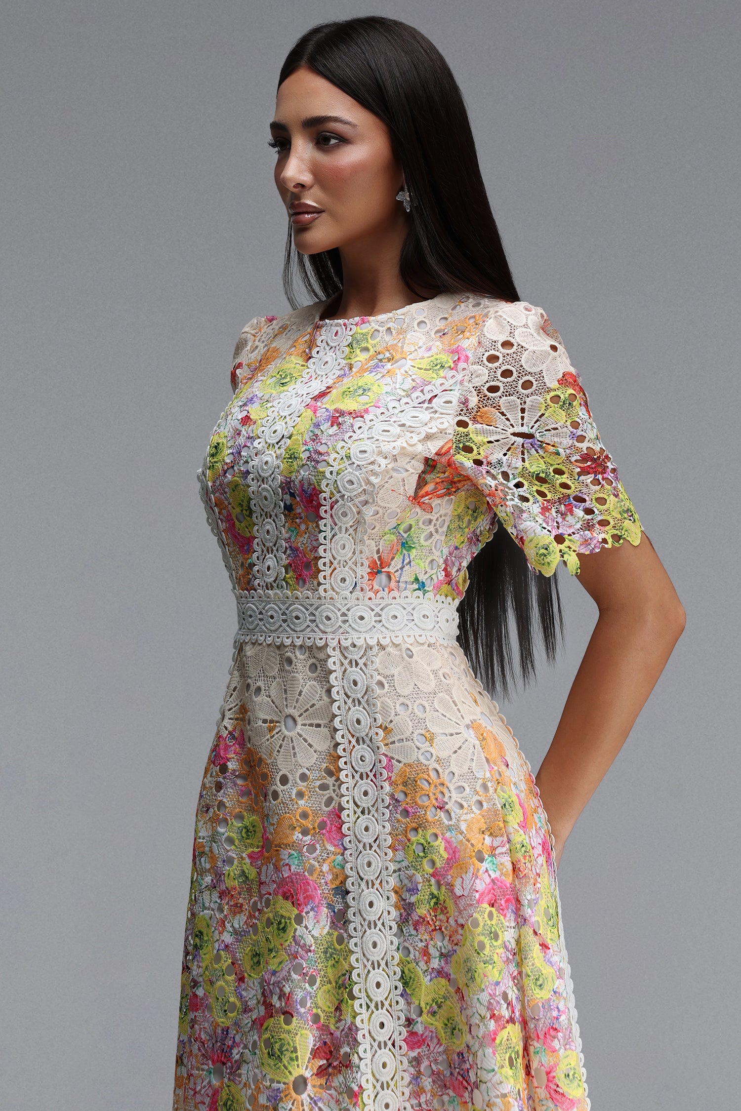 Pillose Resort Cinched Round Neck Short Sleeve Floral Print Lace Yellow Maxi Dress	