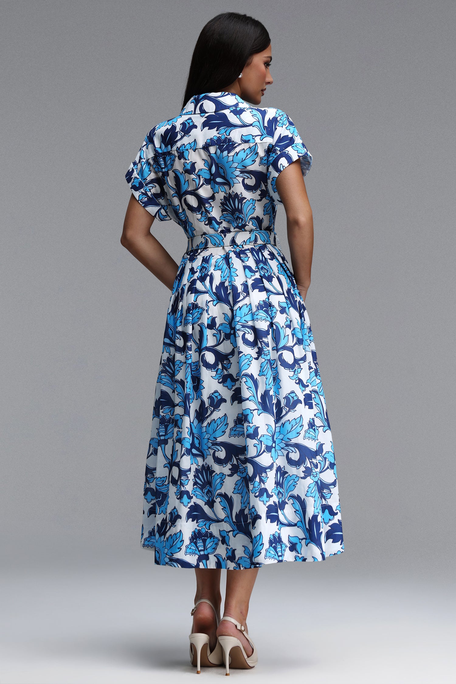 Valor Resort Tailored Short Sleeve Print Woven Maxi Dress	