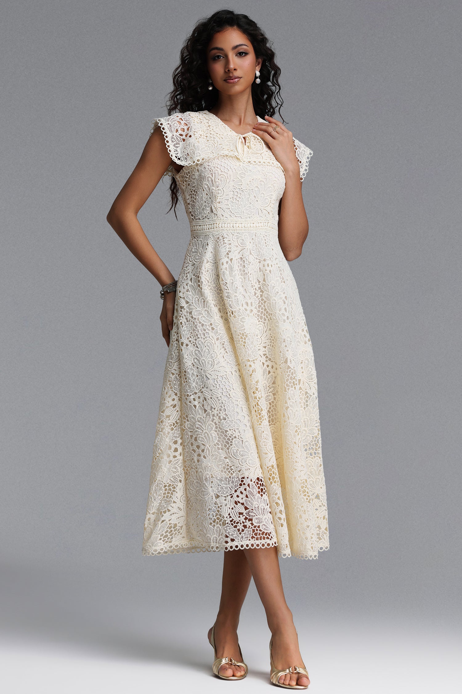 Sagoni Resort Cinched Sleeveless Floral Lace Maxi Dress	