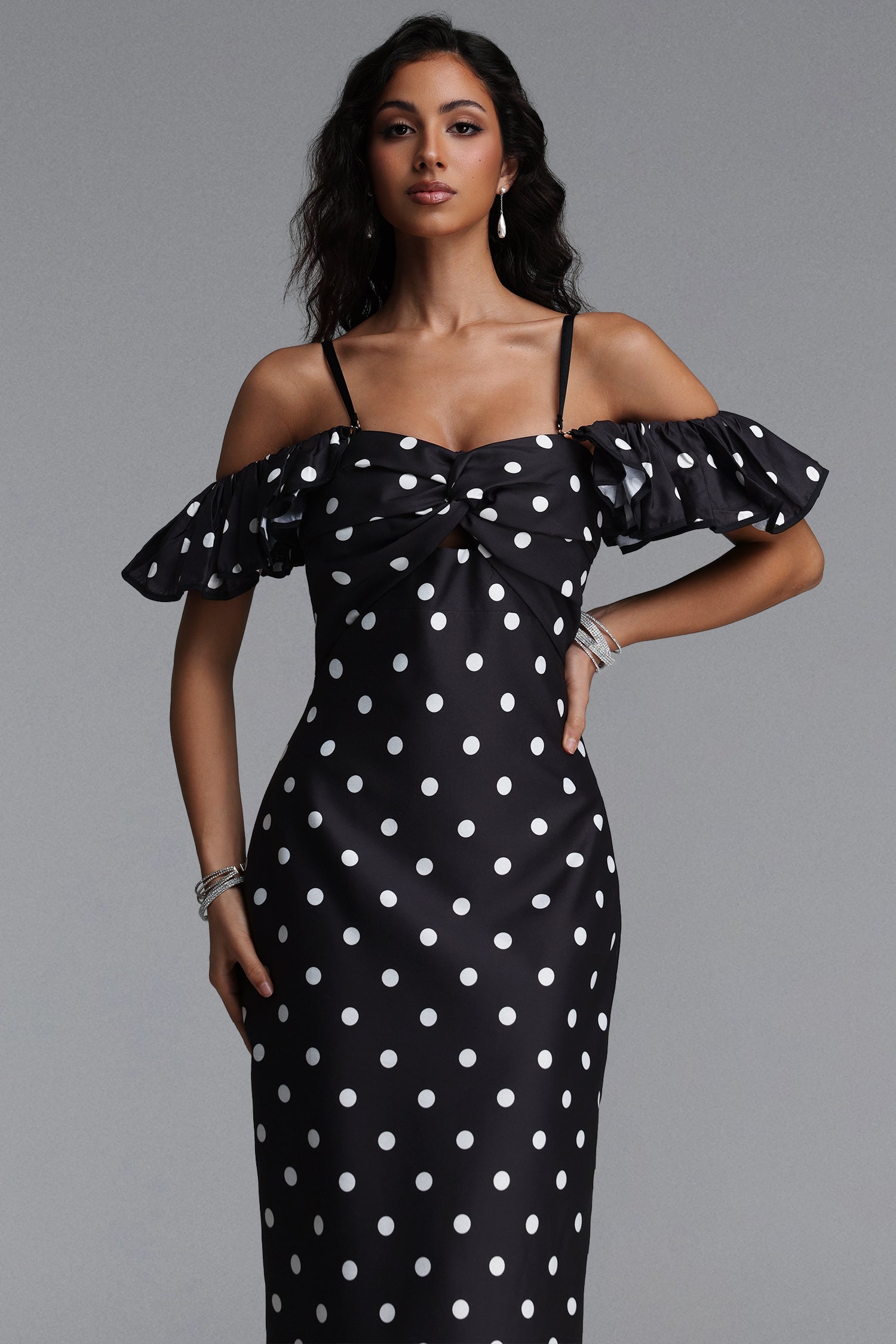 Gilian Classic Tailored Off Shoulder Ruffle Polka Dot Woven Maxi Dress	