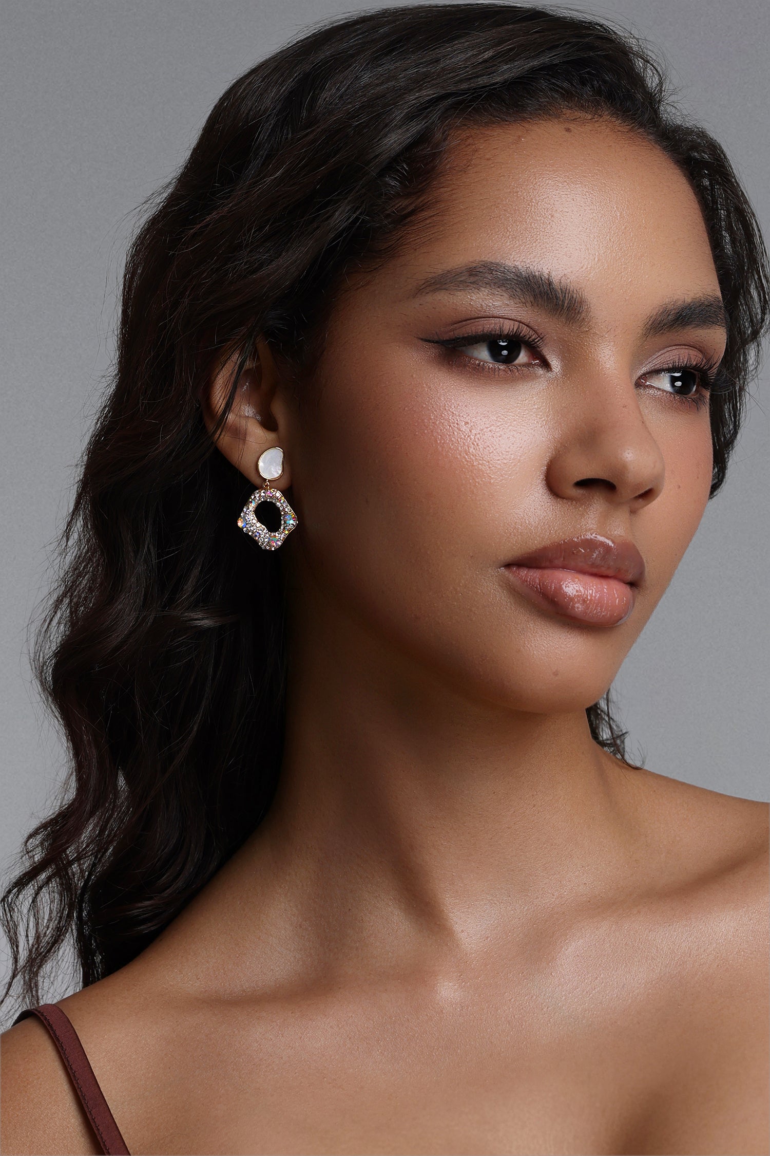 Yoli Irregular Diamond Hollow Geometric Drop Earrings	