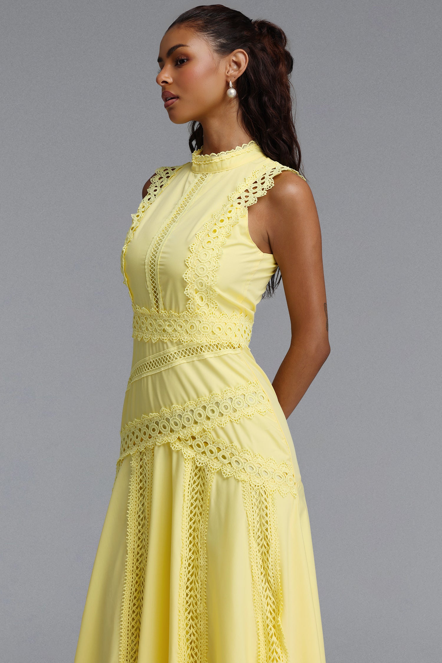 Inez Resort Contour Sleeveless Woven Yellow Maxi Dress	