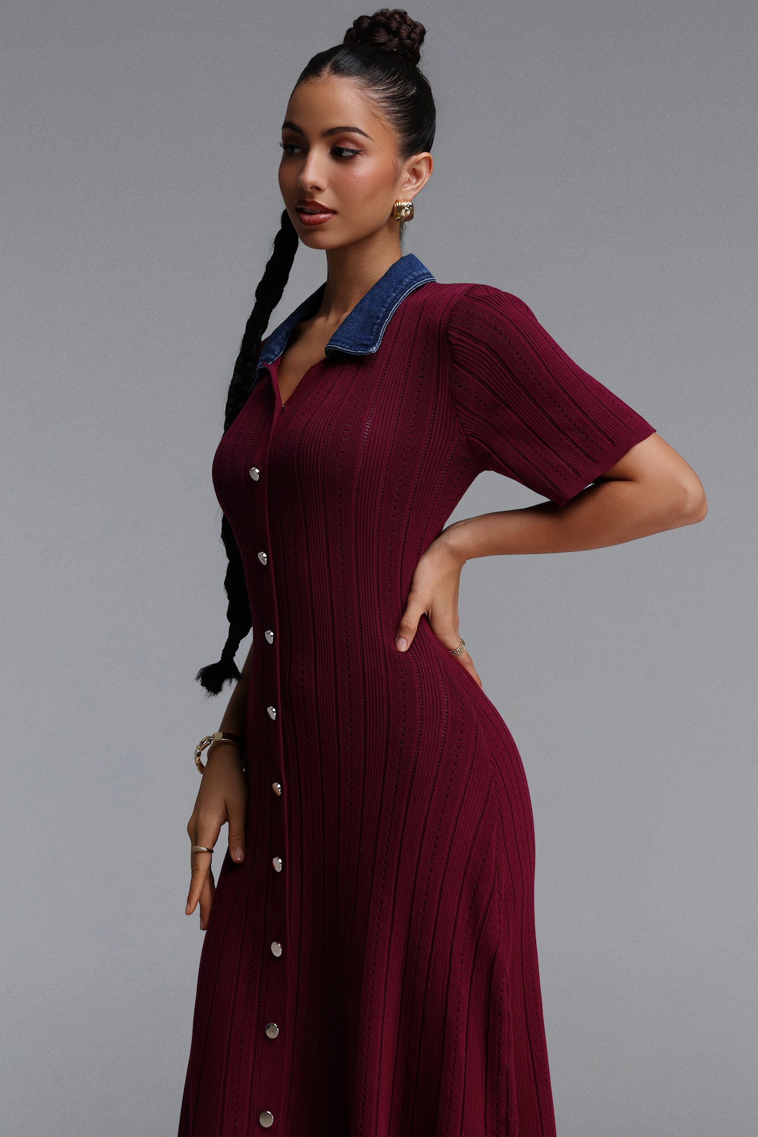 Vivian Elegant Contour Short Sleeve Knit Maxi Dress	