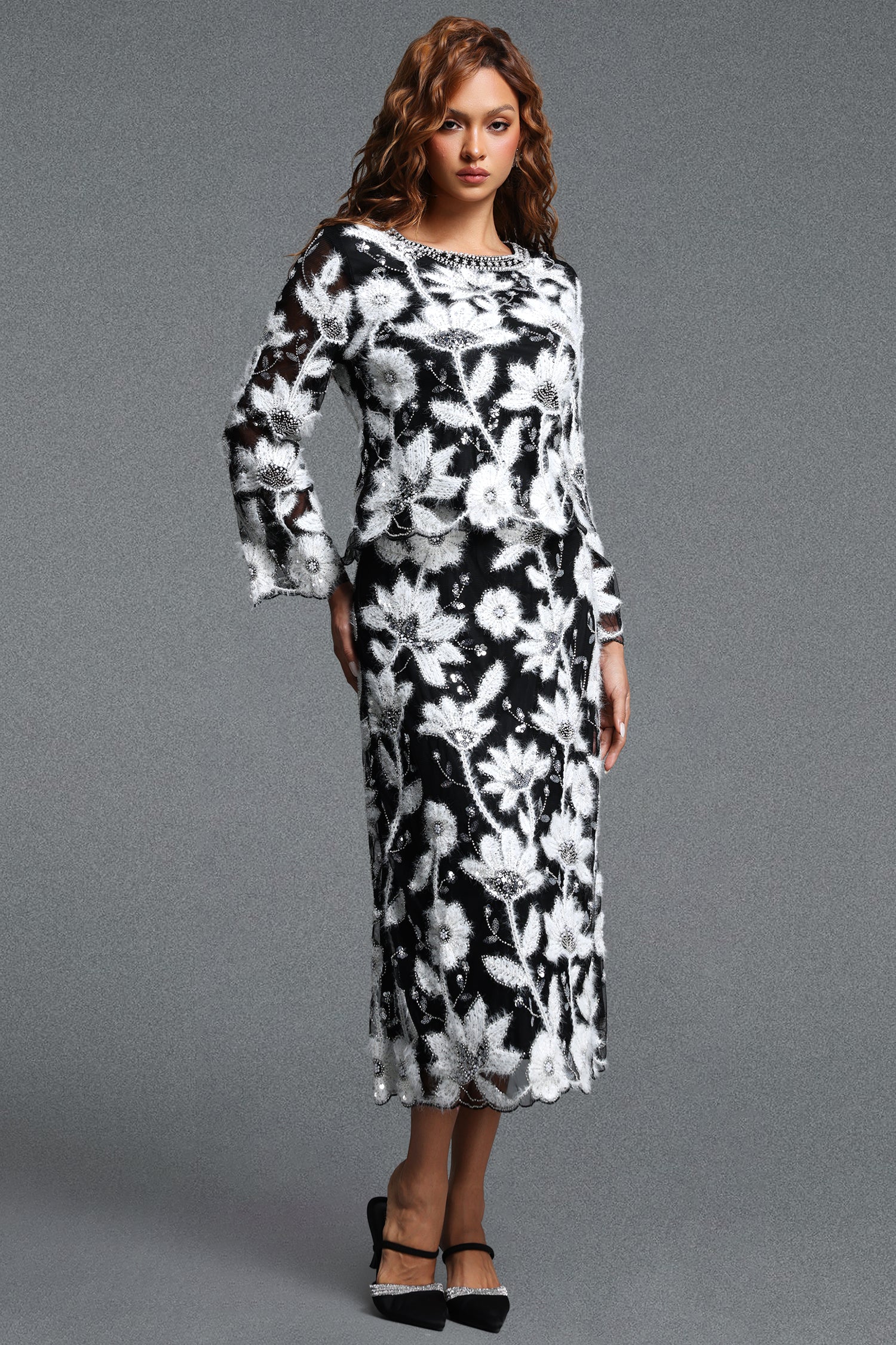 Sami Elegant Round Neck Long Sleeve Embroidered Sequined Floral Flocked Top	