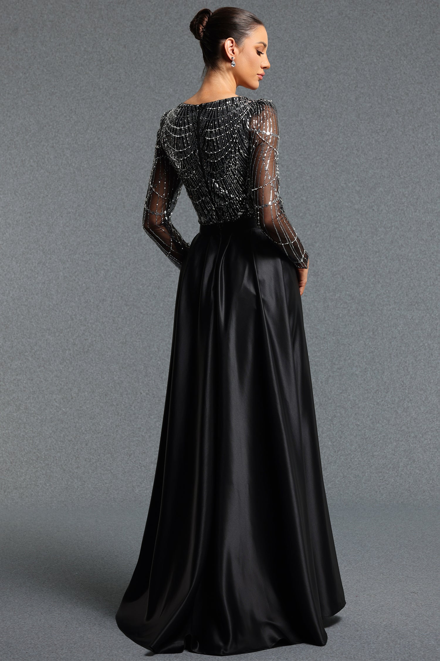 Ronja Glamorous Contour Round Neck Long Sleeve Sequined Maxi Dress	