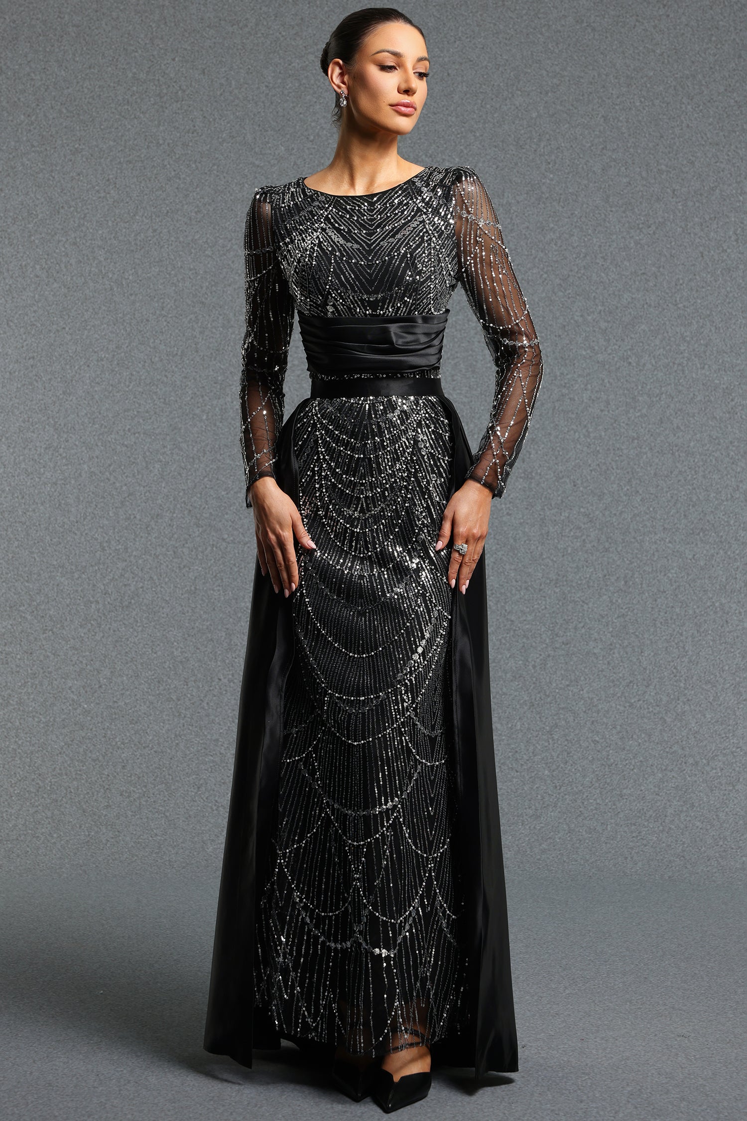 Ronja Glamorous Contour Round Neck Long Sleeve Sequined Maxi Dress	