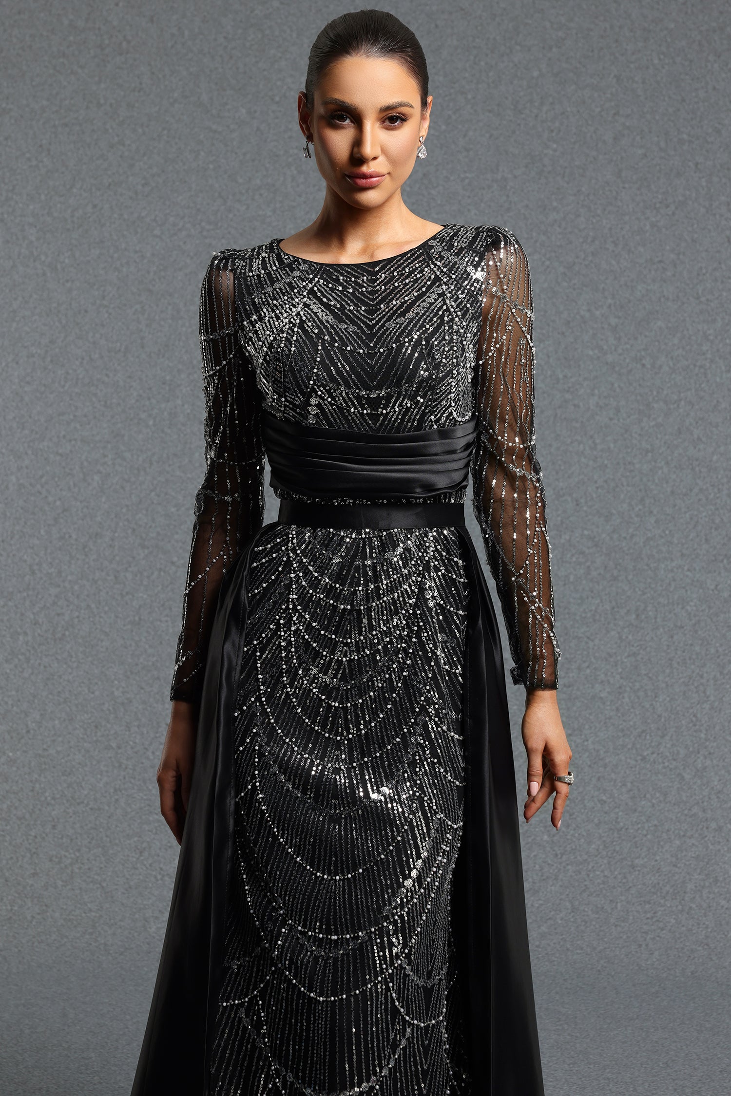 Ronja Glamorous Contour Round Neck Long Sleeve Sequined Maxi Dress	