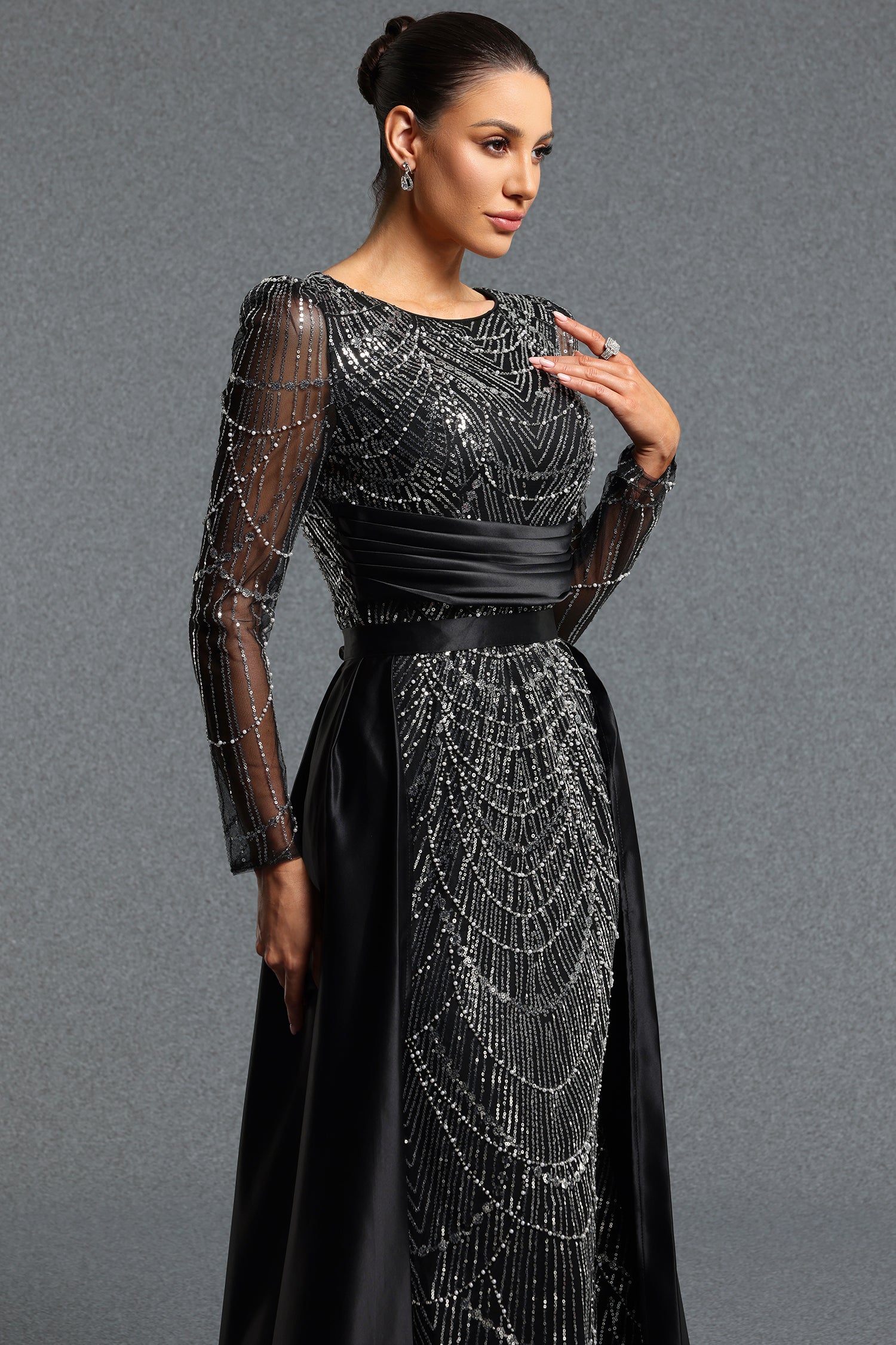 Ronja Glamorous Contour Round Neck Long Sleeve Sequined Maxi Dress	