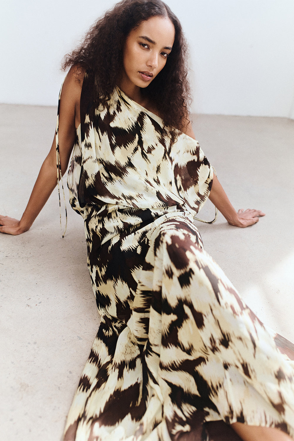 Benny Off Shoulder Blouson Maxi Dress | Ristretto/Butter | Dresses | Shona Joy 7