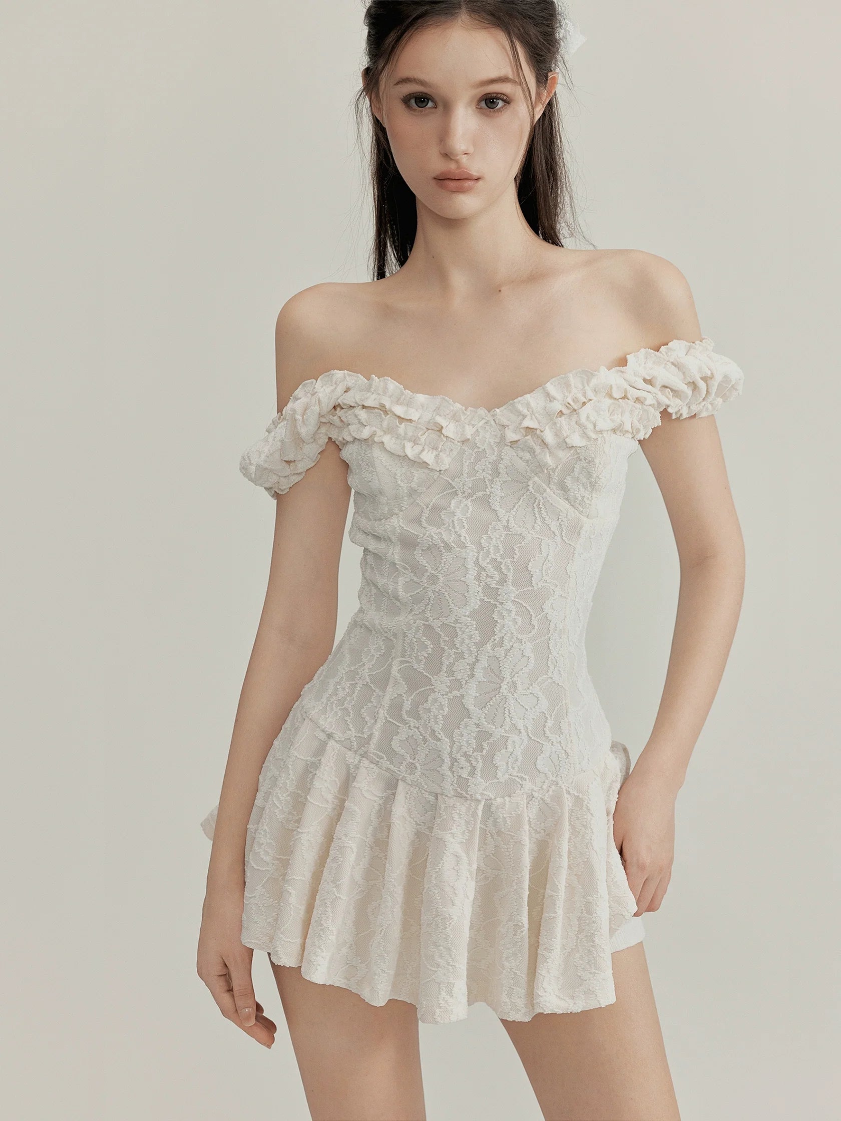 Ruffle Lace Off Shoulder Pleated Mini Dress - Off White / XS