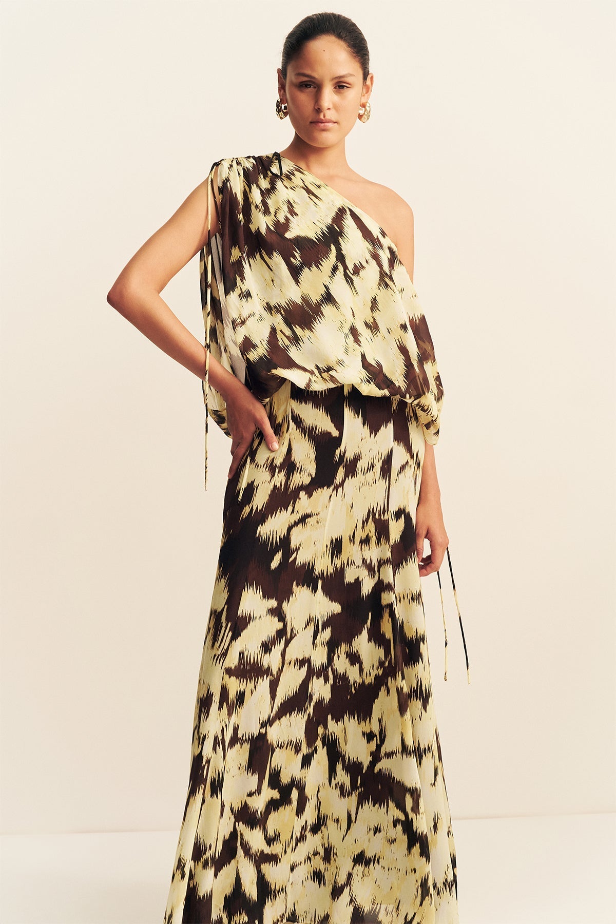 Benny Off Shoulder Blouson Maxi Dress | Ristretto/Butter | Dresses | Shona Joy 6