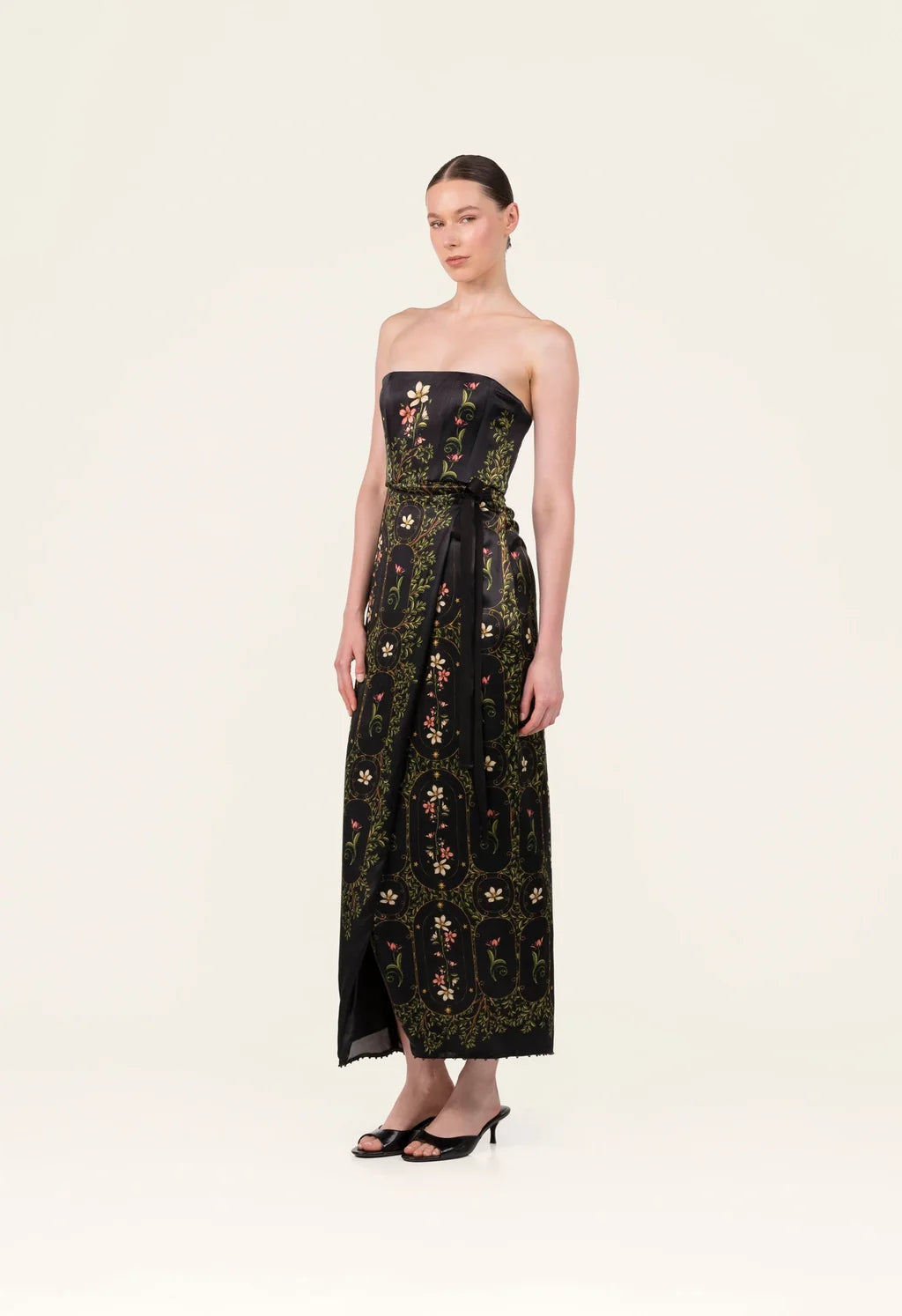 Cinefilia Noche Maxi Dress