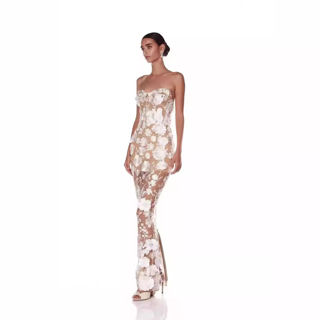 3D floral strapless dress