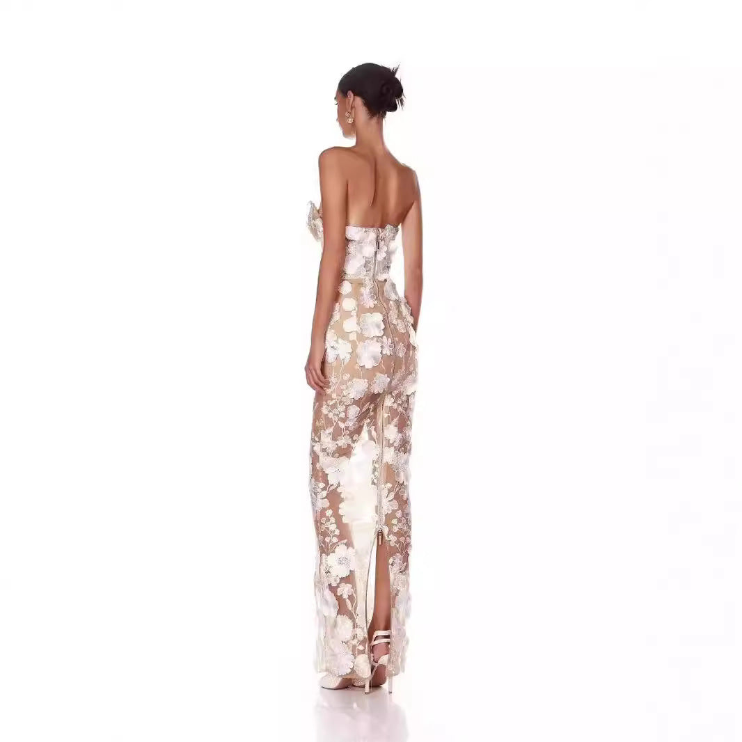 3D floral strapless dress