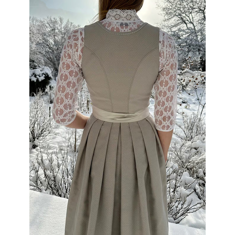 Dirndl Sarah