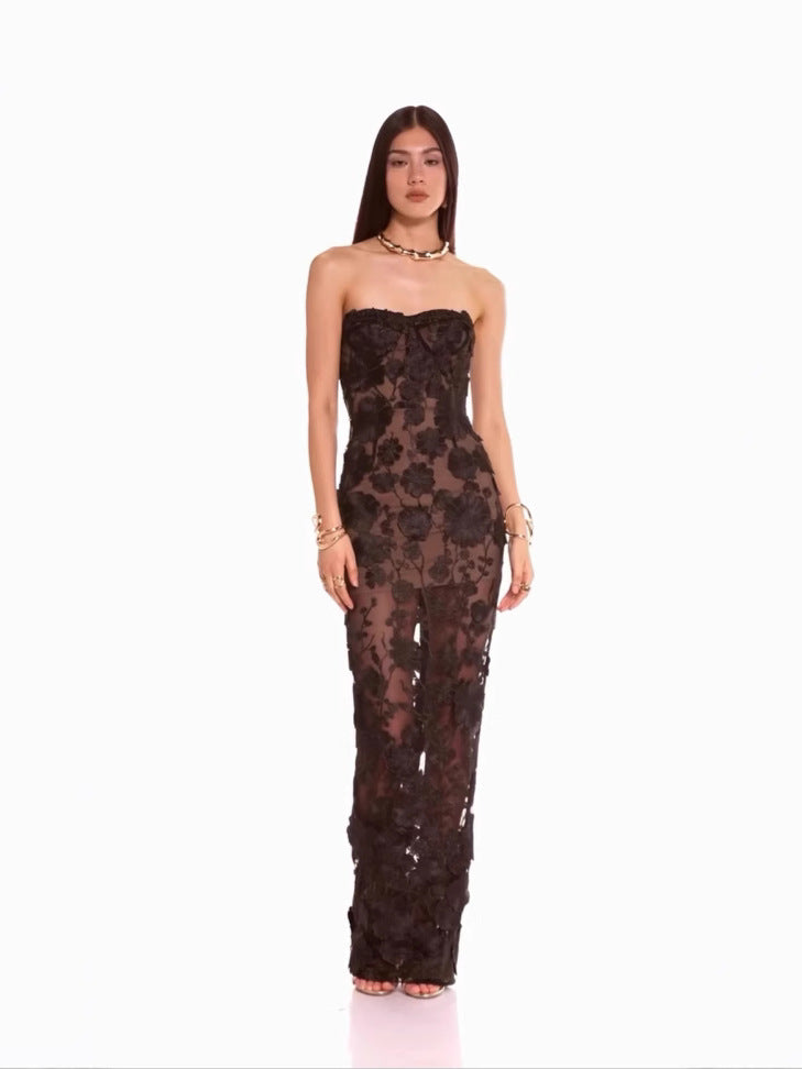 3D floral strapless dress